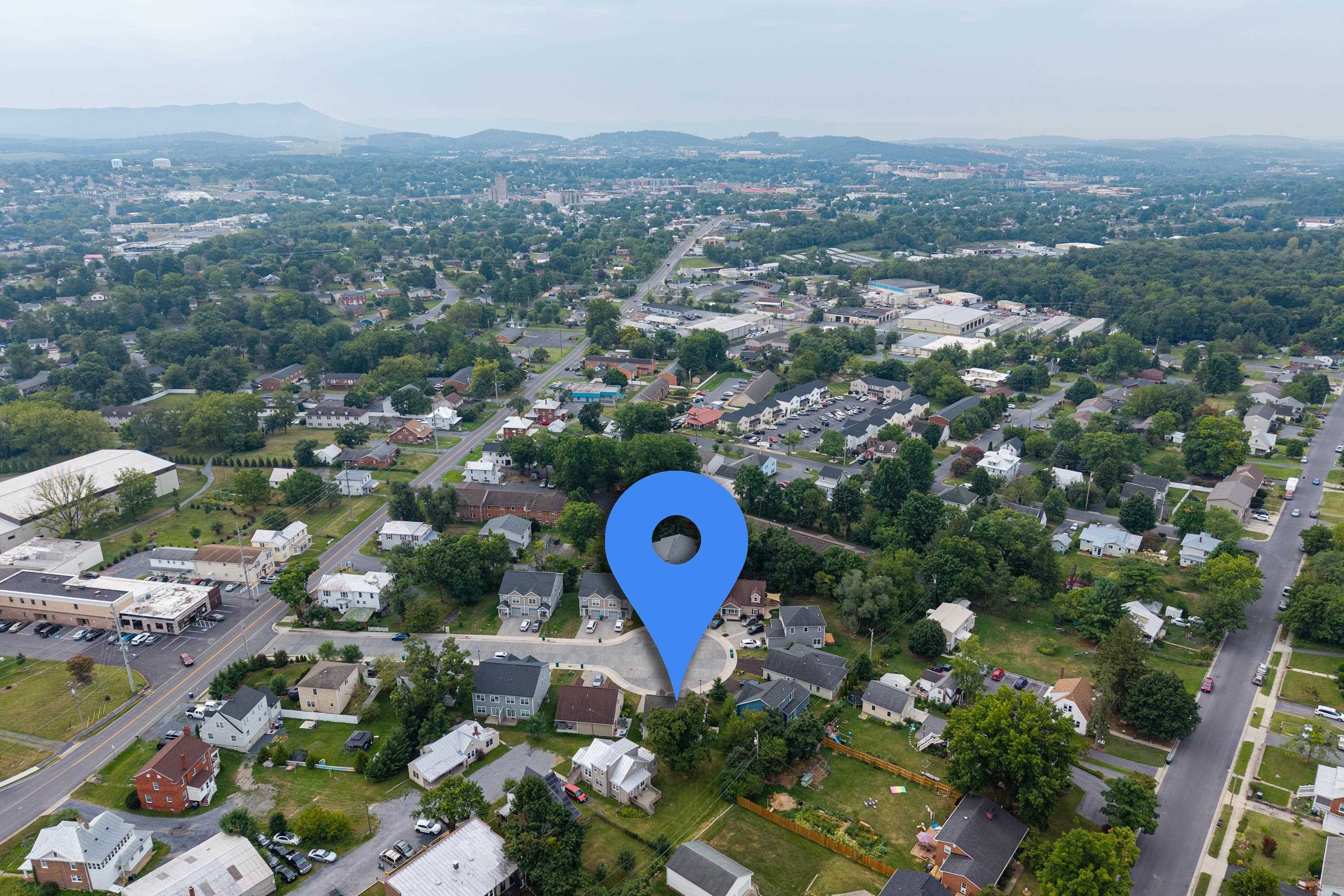 1128 SATURDAY DR, HARRISONBURG, Virginia 22802, 3 Bedrooms Bedrooms, ,2 BathroomsBathrooms,Residential,1128 SATURDAY DR,680850 MLS # 680850