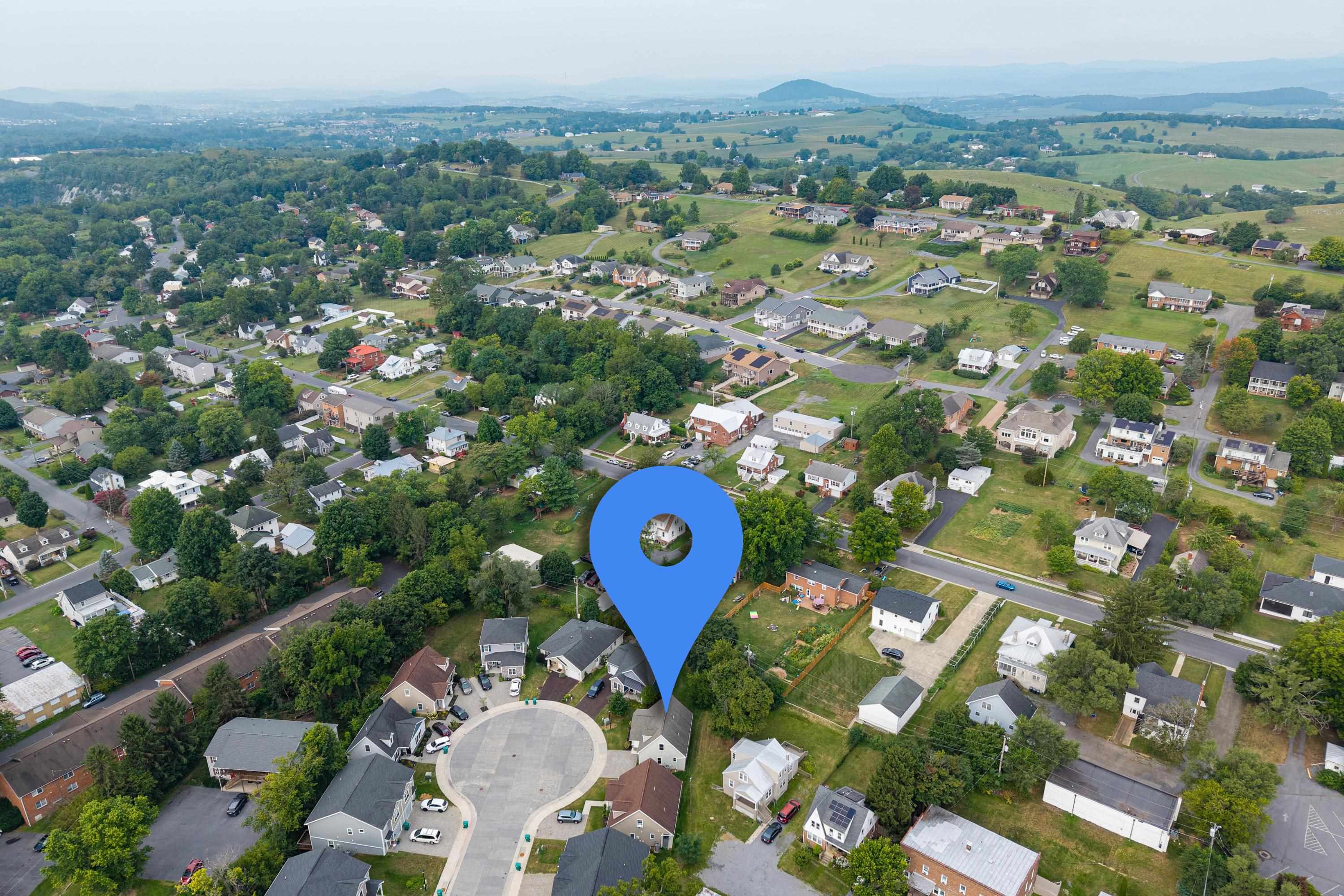 1128 SATURDAY DR, HARRISONBURG, Virginia 22802, 3 Bedrooms Bedrooms, ,2 BathroomsBathrooms,Residential,1128 SATURDAY DR,680850 MLS # 680850