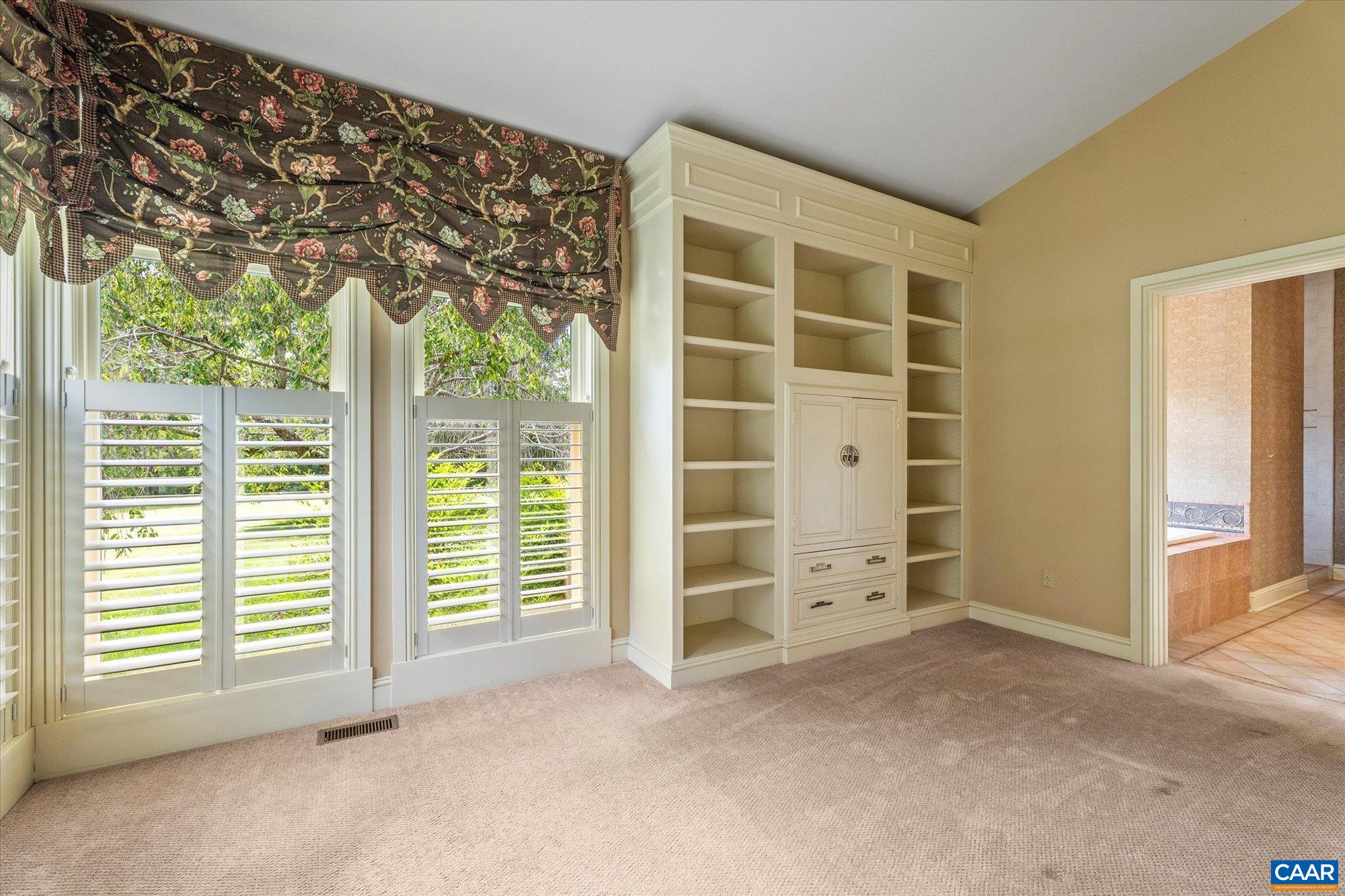 4798 BARN FIELD DR, KESWICK, Virginia 22947, 3 Bedrooms Bedrooms, ,3 BathroomsBathrooms,Residential,Wild Dance Farm,4798 BARN FIELD DR,680852 MLS # 680852 4798 BARN FIELD DR, KESWICK, Virginia 22947, 3 Bedrooms Bedrooms, ,3 BathroomsBathrooms,Residential,Wild Dance Farm,4798 BARN FIELD DR,680852 MLS # 680852