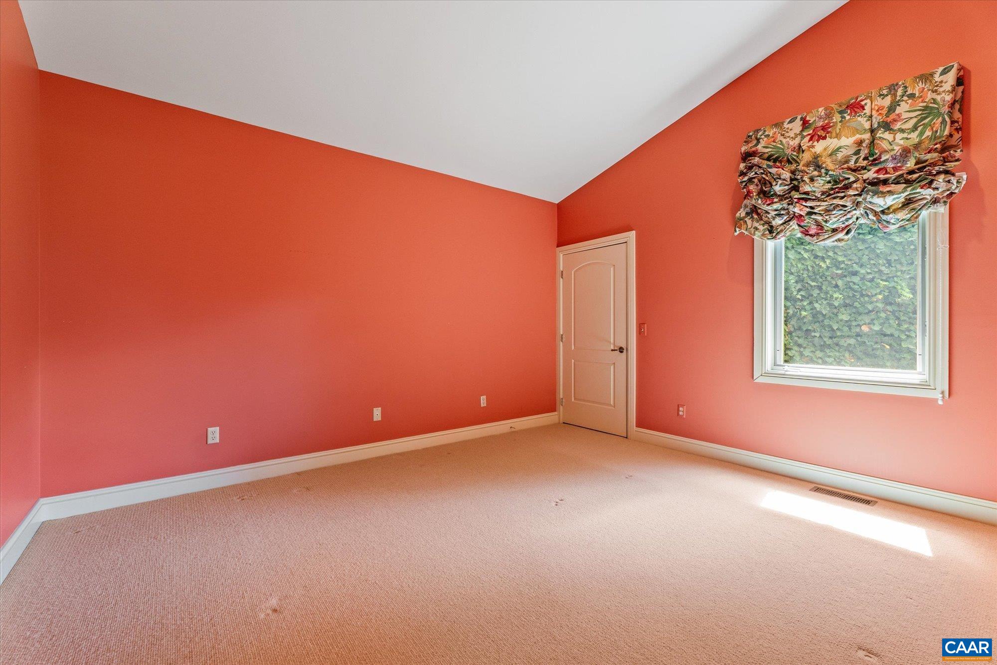 4798 BARN FIELD DR, KESWICK, Virginia 22947, 3 Bedrooms Bedrooms, ,3 BathroomsBathrooms,Residential,Wild Dance Farm,4798 BARN FIELD DR,680852 MLS # 680852 4798 BARN FIELD DR, KESWICK, Virginia 22947, 3 Bedrooms Bedrooms, ,3 BathroomsBathrooms,Residential,Wild Dance Farm,4798 BARN FIELD DR,680852 MLS # 680852