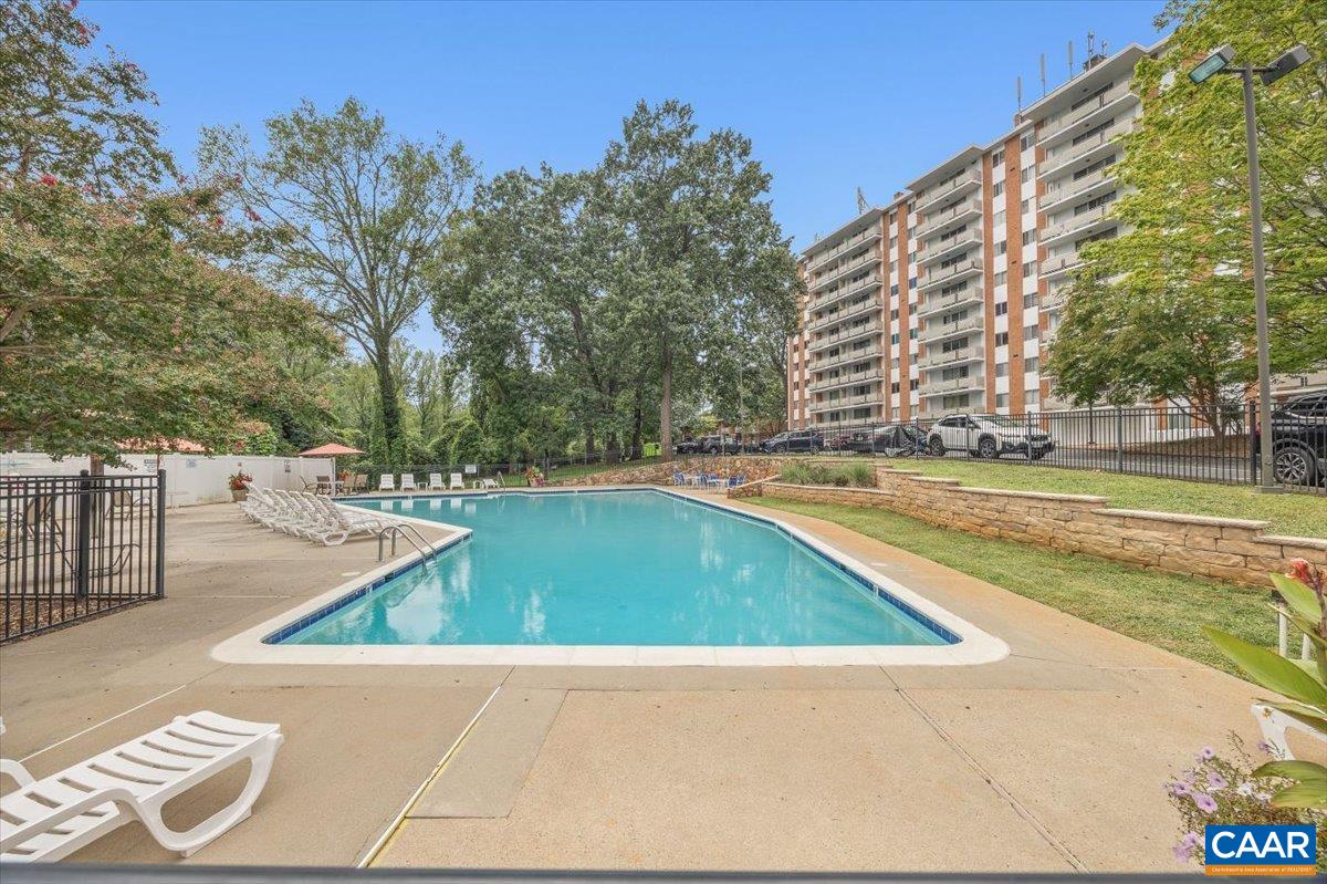 1800 JEFFERSON PARK AVE, CHARLOTTESVILLE, Virginia 22903, 2 Bedrooms Bedrooms, ,1 BathroomBathrooms,Residential,1800 JEFFERSON PARK AVE,680856 MLS # 680856 1800 JEFFERSON PARK AVE, CHARLOTTESVILLE, Virginia 22903, 2 Bedrooms Bedrooms, ,1 BathroomBathrooms,Residential,1800 JEFFERSON PARK AVE,680856 MLS # 680856