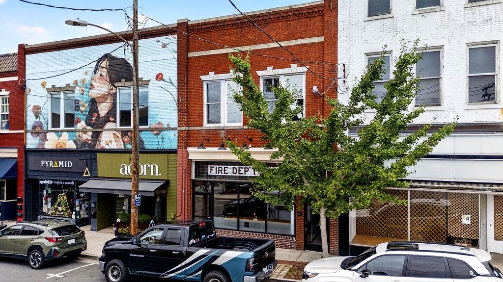 143 N WAYNE AVE, WAYNESBORO, Virginia 22980, ,Commercial,143 N WAYNE AVE,680891 MLS # 680891