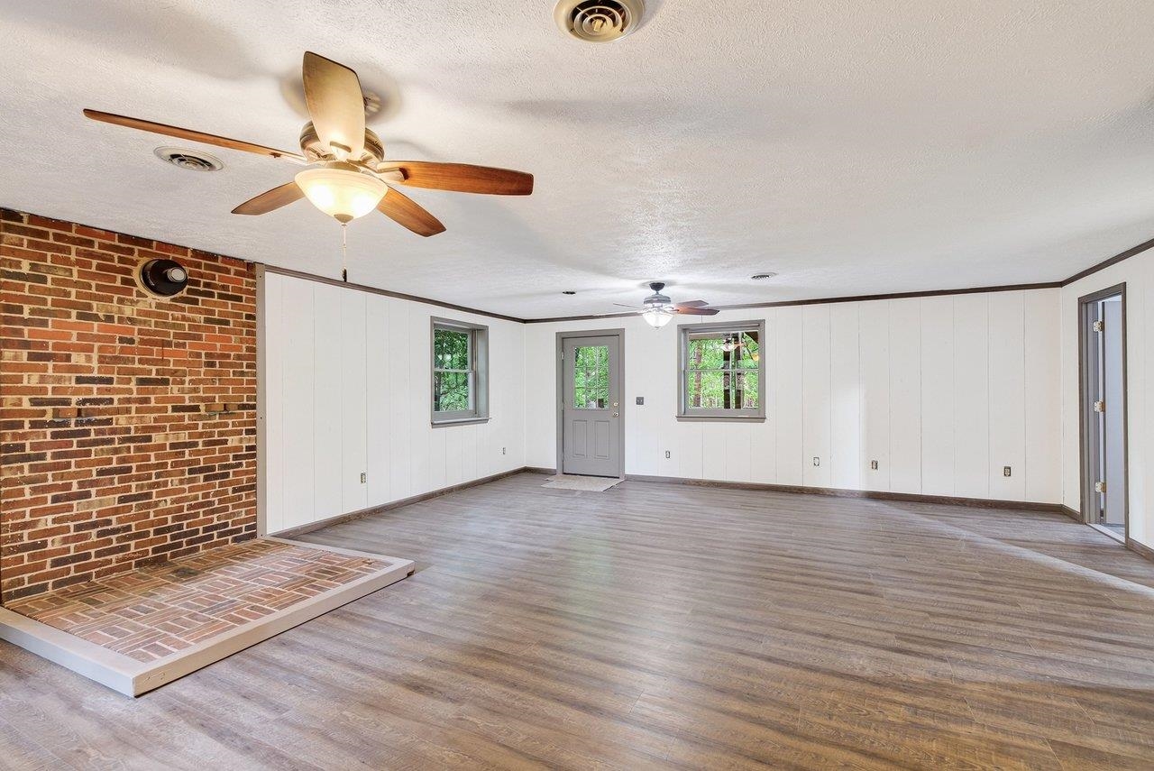 120 RUNKLE CT, MCGAHEYSVILLE, Virginia 22840, 3 Bedrooms Bedrooms, ,2 BathroomsBathrooms,Residential,120 RUNKLE CT,680866 MLS # 680866 120 RUNKLE CT, MCGAHEYSVILLE, Virginia 22840, 3 Bedrooms Bedrooms, ,2 BathroomsBathrooms,Residential,120 RUNKLE CT,680866 MLS # 680866