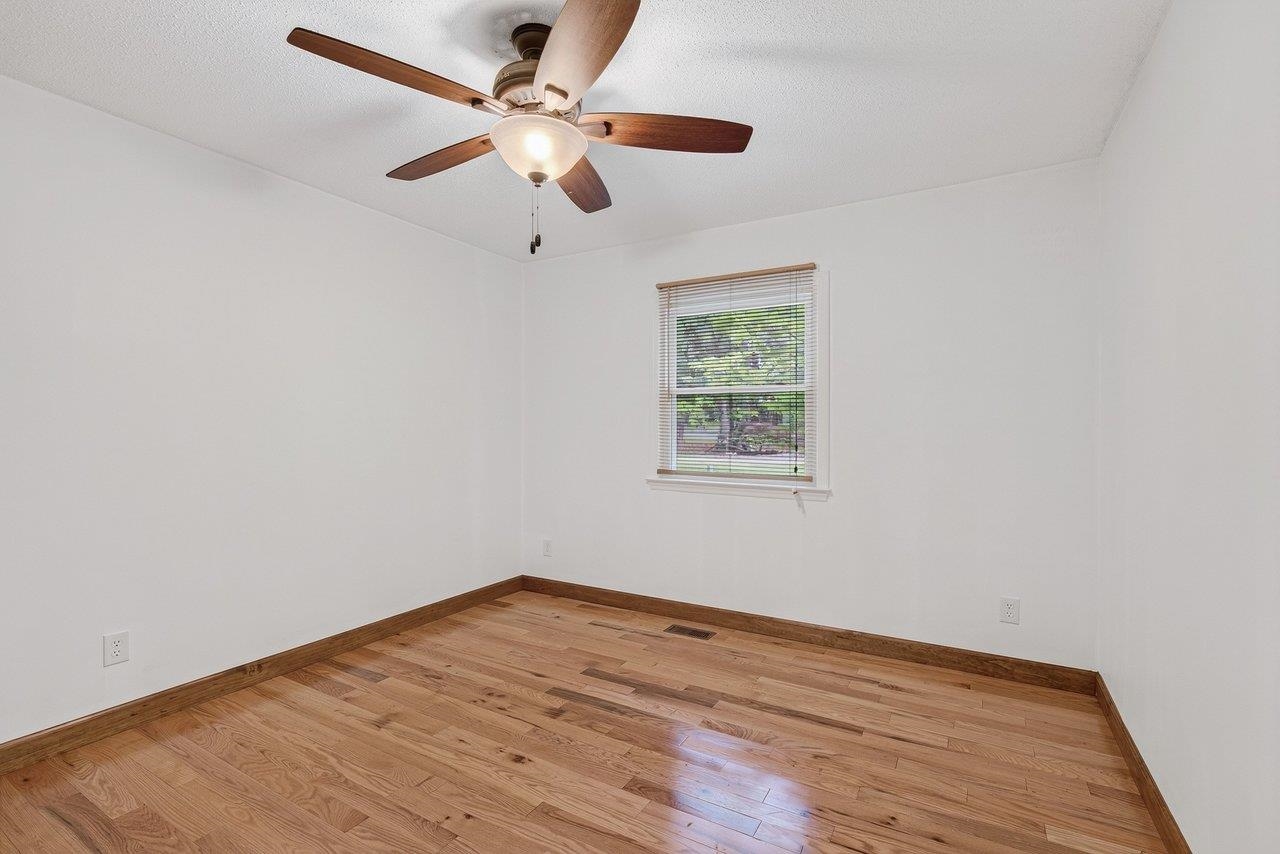 120 RUNKLE CT, MCGAHEYSVILLE, Virginia 22840, 3 Bedrooms Bedrooms, ,2 BathroomsBathrooms,Residential,120 RUNKLE CT,680866 MLS # 680866 120 RUNKLE CT, MCGAHEYSVILLE, Virginia 22840, 3 Bedrooms Bedrooms, ,2 BathroomsBathrooms,Residential,120 RUNKLE CT,680866 MLS # 680866