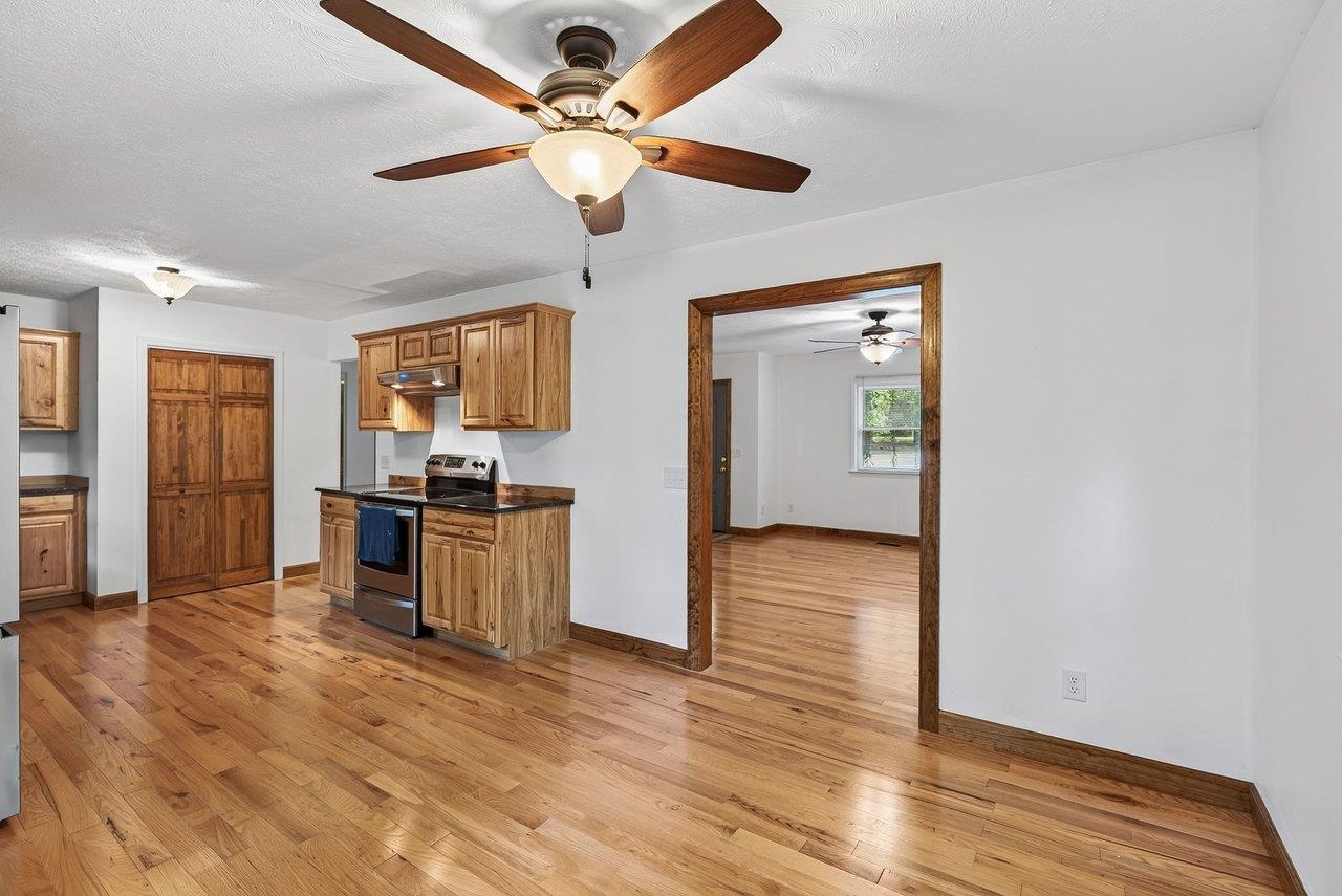 120 RUNKLE CT, MCGAHEYSVILLE, Virginia 22840, 3 Bedrooms Bedrooms, ,2 BathroomsBathrooms,Residential,120 RUNKLE CT,680866 MLS # 680866 120 RUNKLE CT, MCGAHEYSVILLE, Virginia 22840, 3 Bedrooms Bedrooms, ,2 BathroomsBathrooms,Residential,120 RUNKLE CT,680866 MLS # 680866