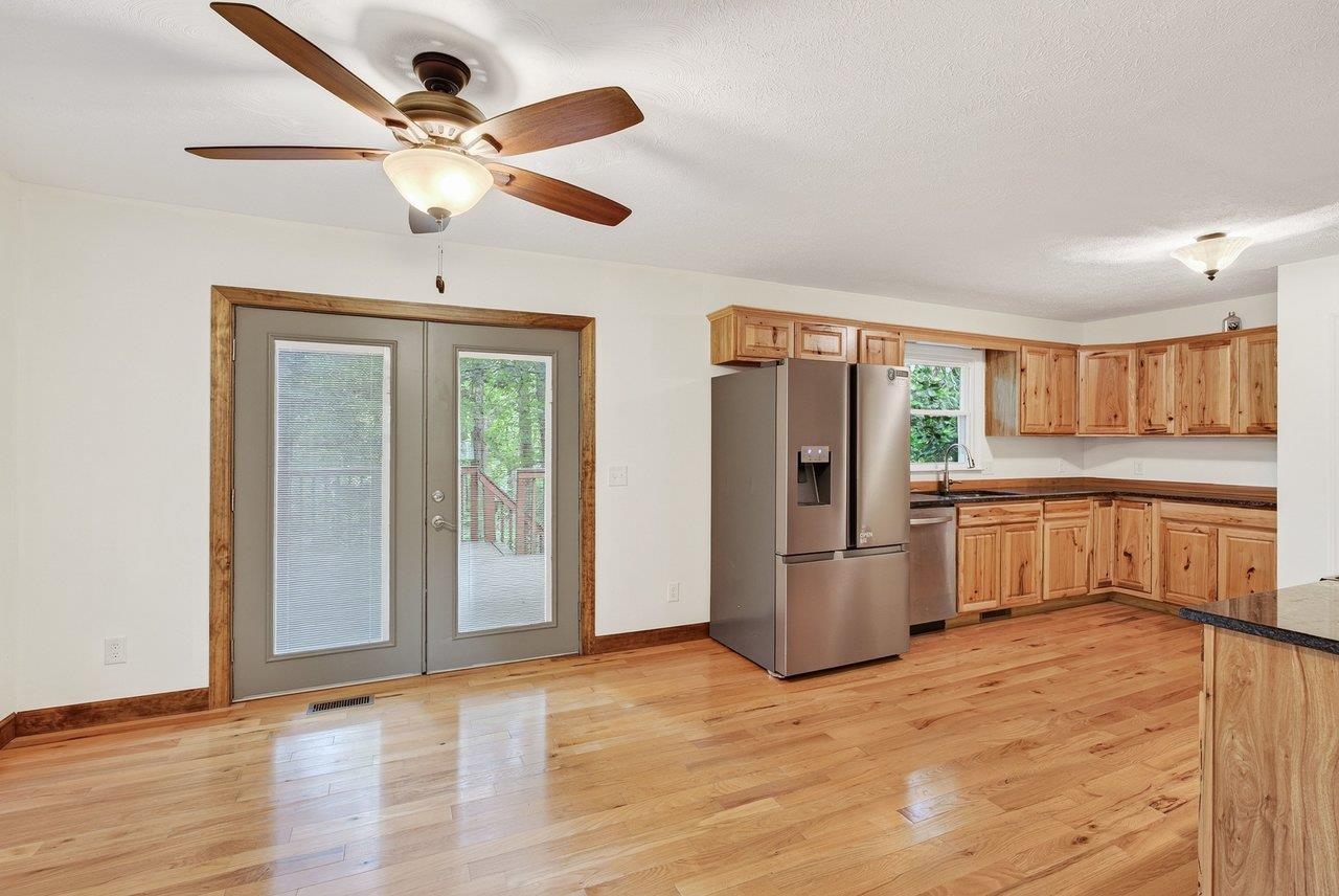 120 RUNKLE CT, MCGAHEYSVILLE, Virginia 22840, 3 Bedrooms Bedrooms, ,2 BathroomsBathrooms,Residential,120 RUNKLE CT,680866 MLS # 680866 120 RUNKLE CT, MCGAHEYSVILLE, Virginia 22840, 3 Bedrooms Bedrooms, ,2 BathroomsBathrooms,Residential,120 RUNKLE CT,680866 MLS # 680866