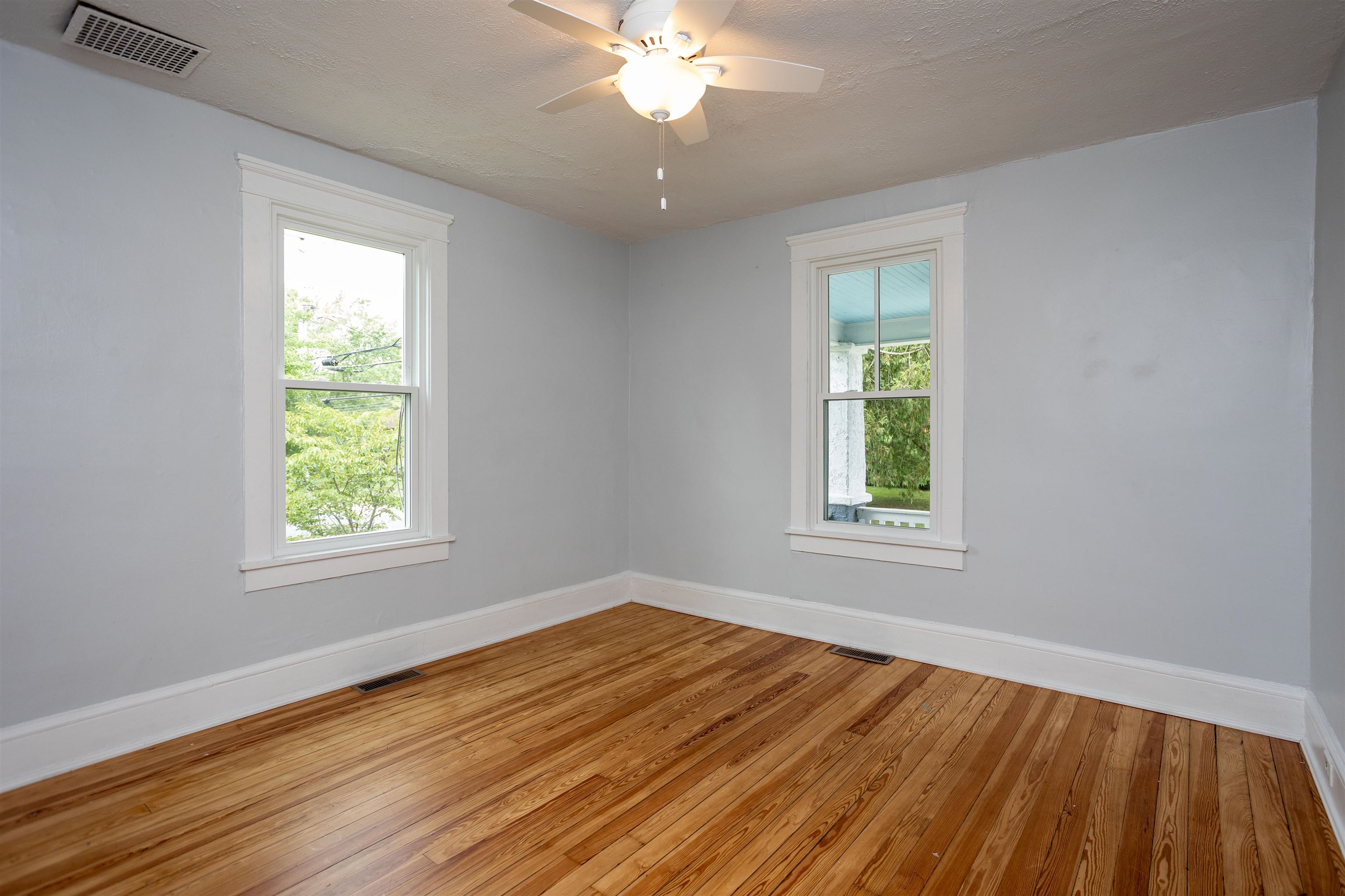 473 W WATER ST, HARRISONBURG, Virginia 22801, 4 Bedrooms Bedrooms, ,2 BathroomsBathrooms,Residential,473 W WATER ST,680868 MLS # 680868 473 W WATER ST, HARRISONBURG, Virginia 22801, 4 Bedrooms Bedrooms, ,2 BathroomsBathrooms,Residential,473 W WATER ST,680868 MLS # 680868