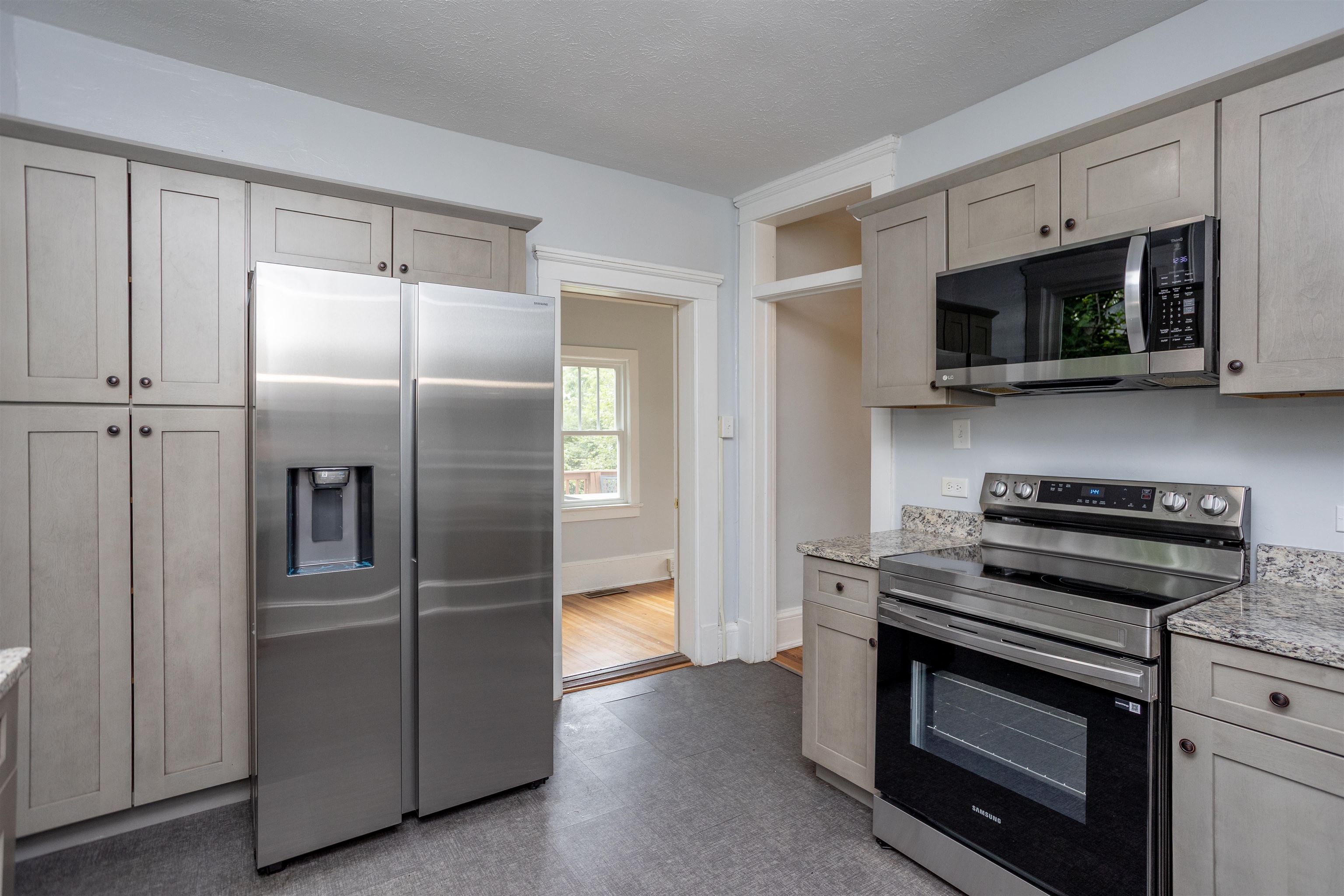 473 W WATER ST, HARRISONBURG, Virginia 22801, 4 Bedrooms Bedrooms, ,2 BathroomsBathrooms,Residential,473 W WATER ST,680868 MLS # 680868 473 W WATER ST, HARRISONBURG, Virginia 22801, 4 Bedrooms Bedrooms, ,2 BathroomsBathrooms,Residential,473 W WATER ST,680868 MLS # 680868