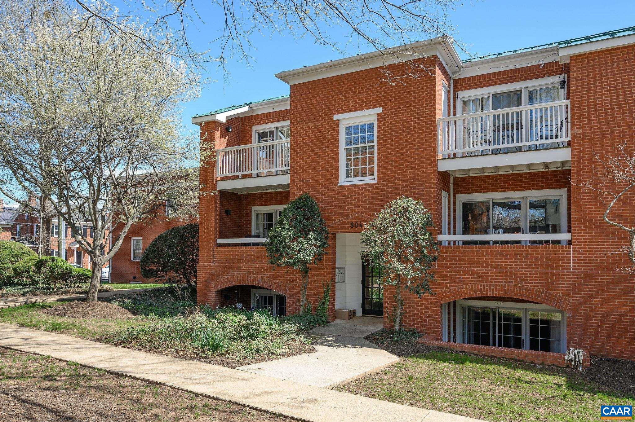 804 E JEFFERSON ST, CHARLOTTESVILLE, Virginia 22902, 2 Bedrooms Bedrooms, ,2 BathroomsBathrooms,Residential,804 E JEFFERSON ST,680870 MLS # 680870