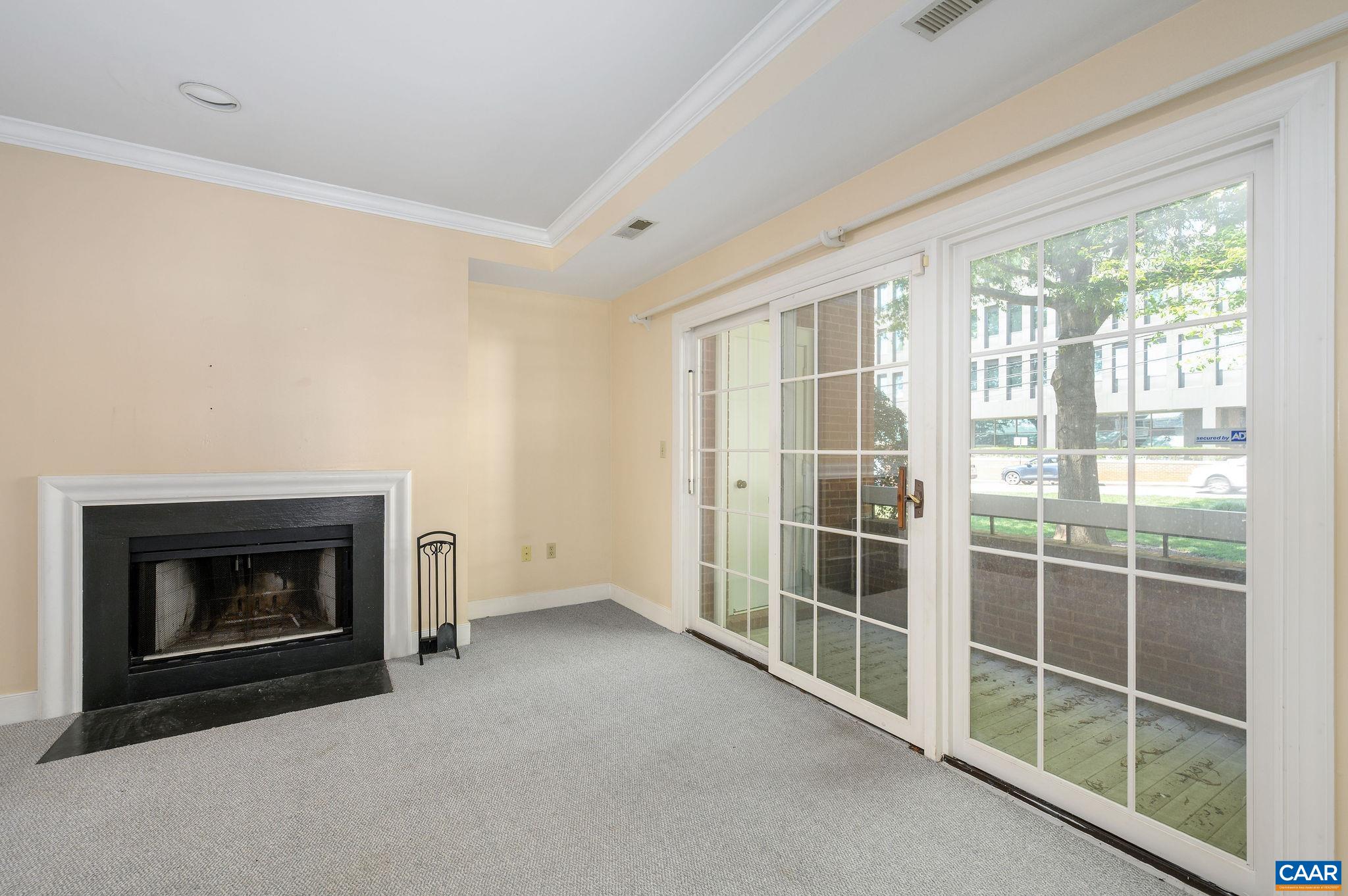 804 E JEFFERSON ST, CHARLOTTESVILLE, Virginia 22902, 2 Bedrooms Bedrooms, ,2 BathroomsBathrooms,Residential,804 E JEFFERSON ST,680870 MLS # 680870