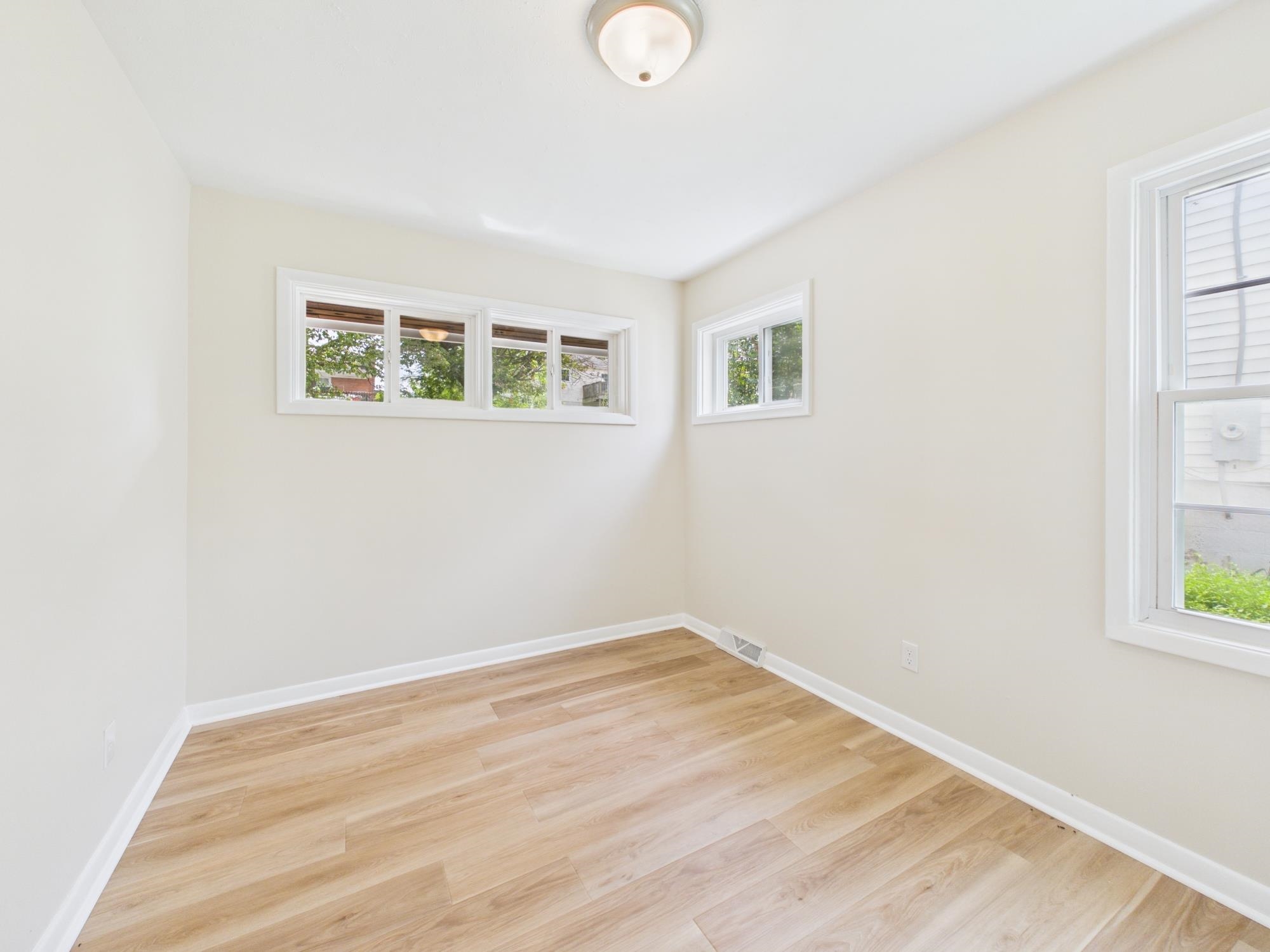 715 CHERRY HILL DR, STAUNTON, Virginia 24401, 3 Bedrooms Bedrooms, ,1 BathroomBathrooms,Residential,715 CHERRY HILL DR,680873 MLS # 680873 715 CHERRY HILL DR, STAUNTON, Virginia 24401, 3 Bedrooms Bedrooms, ,1 BathroomBathrooms,Residential,715 CHERRY HILL DR,680873 MLS # 680873