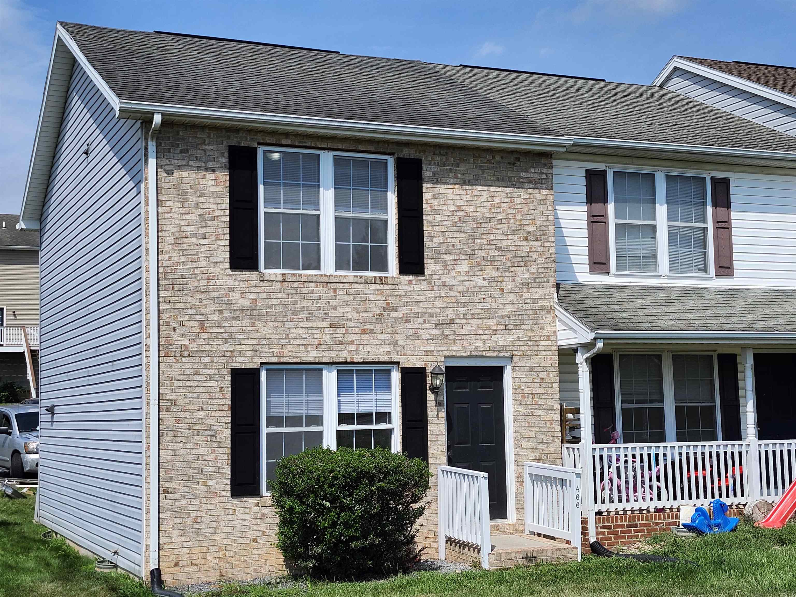 1466 W MARKET ST, HARRISONBURG, Virginia 22801, 2 Bedrooms Bedrooms, ,1 BathroomBathrooms,Residential,1466 W MARKET ST,680878 MLS # 680878 1466 W MARKET ST, HARRISONBURG, Virginia 22801, 2 Bedrooms Bedrooms, ,1 BathroomBathrooms,Residential,1466 W MARKET ST,680878 MLS # 680878