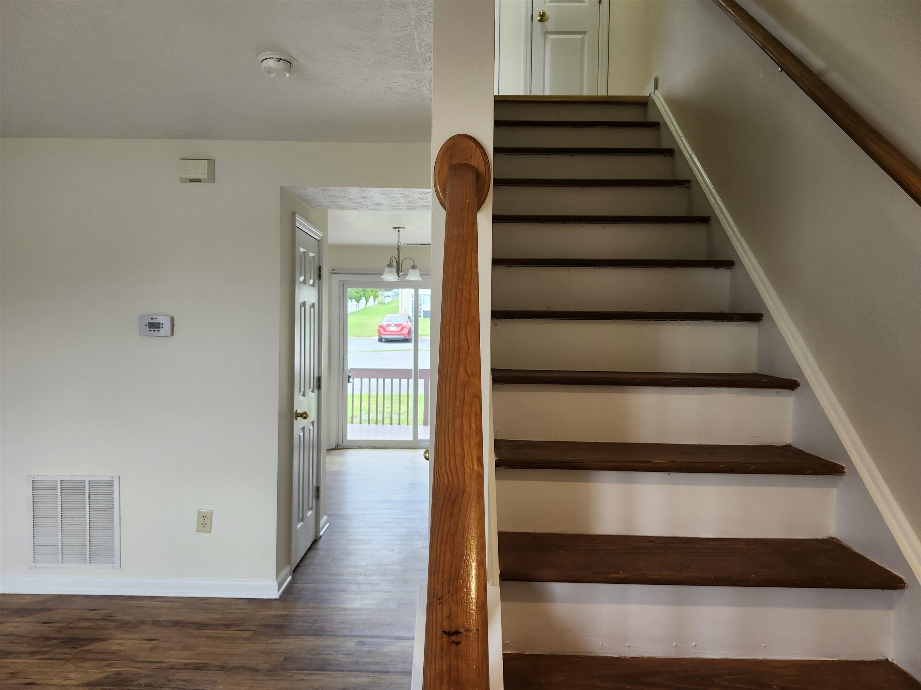 1466 W MARKET ST, HARRISONBURG, Virginia 22801, 2 Bedrooms Bedrooms, ,1 BathroomBathrooms,Residential,1466 W MARKET ST,680878 MLS # 680878 1466 W MARKET ST, HARRISONBURG, Virginia 22801, 2 Bedrooms Bedrooms, ,1 BathroomBathrooms,Residential,1466 W MARKET ST,680878 MLS # 680878