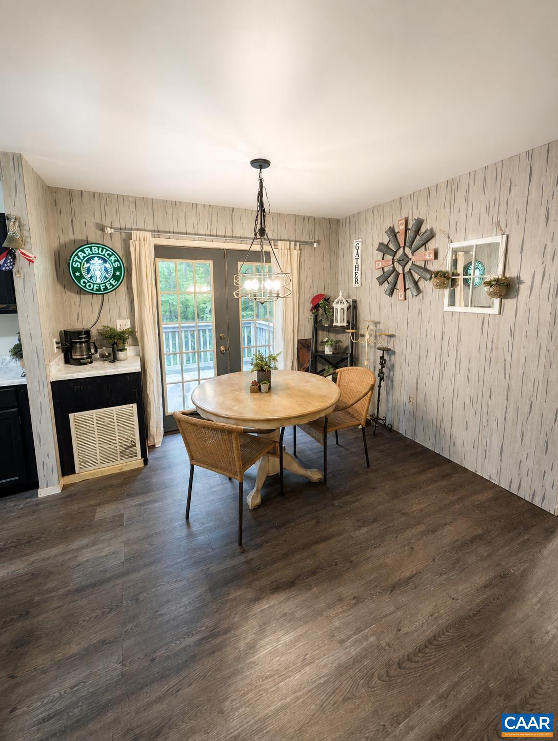 13 HOLLY CIR, PALMYRA, Virginia 22963, 3 Bedrooms Bedrooms, ,2 BathroomsBathrooms,Residential,13 HOLLY CIR,680880 MLS # 680880 13 HOLLY CIR, PALMYRA, Virginia 22963, 3 Bedrooms Bedrooms, ,2 BathroomsBathrooms,Residential,13 HOLLY CIR,680880 MLS # 680880