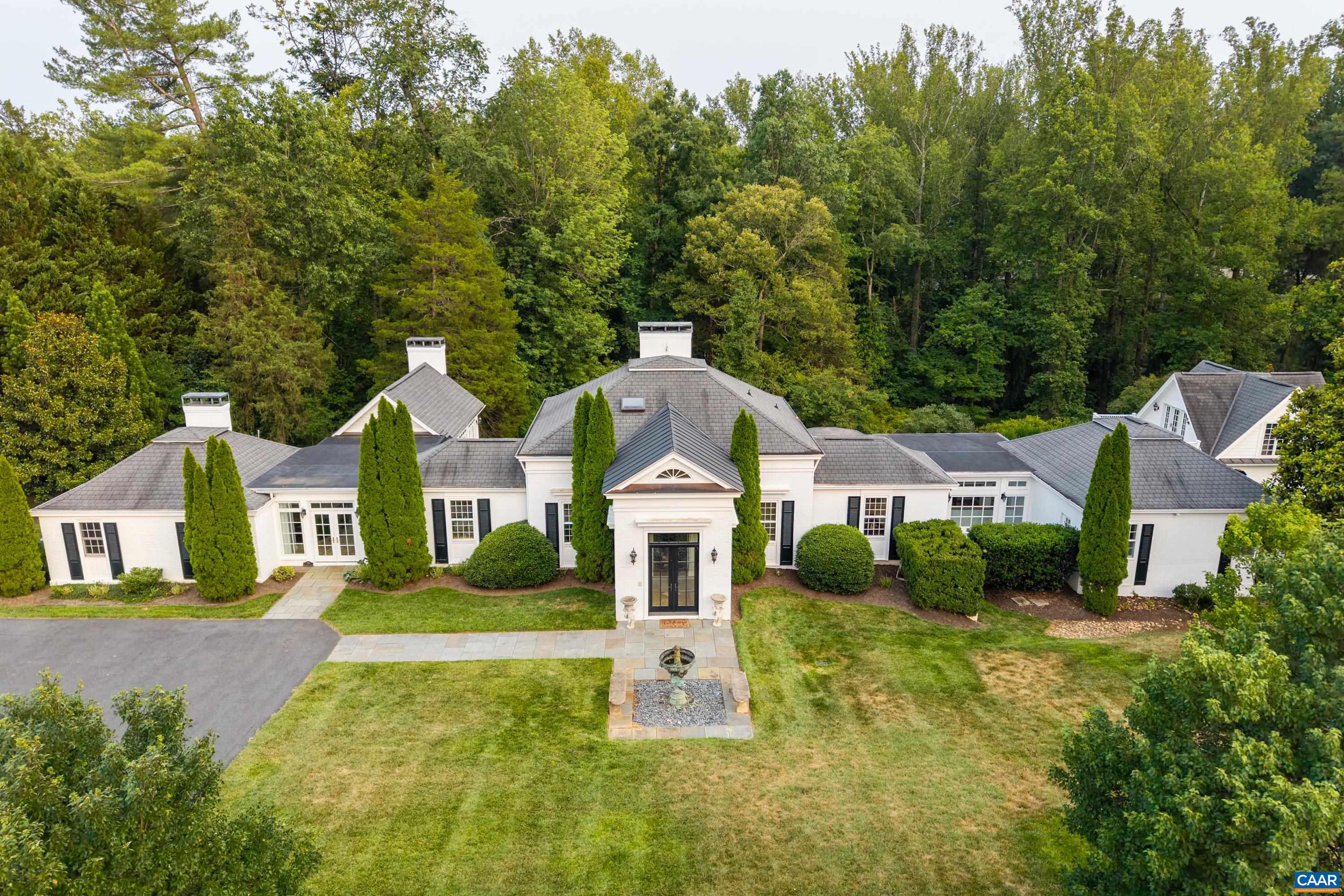 320 FARMINGTON DR, CHARLOTTESVILLE, Virginia 22901, 6 Bedrooms Bedrooms, ,6 BathroomsBathrooms,Residential,320 FARMINGTON DR,680886 MLS # 680886 320 FARMINGTON DR, CHARLOTTESVILLE, Virginia 22901, 6 Bedrooms Bedrooms, ,6 BathroomsBathrooms,Residential,320 FARMINGTON DR,680886 MLS # 680886