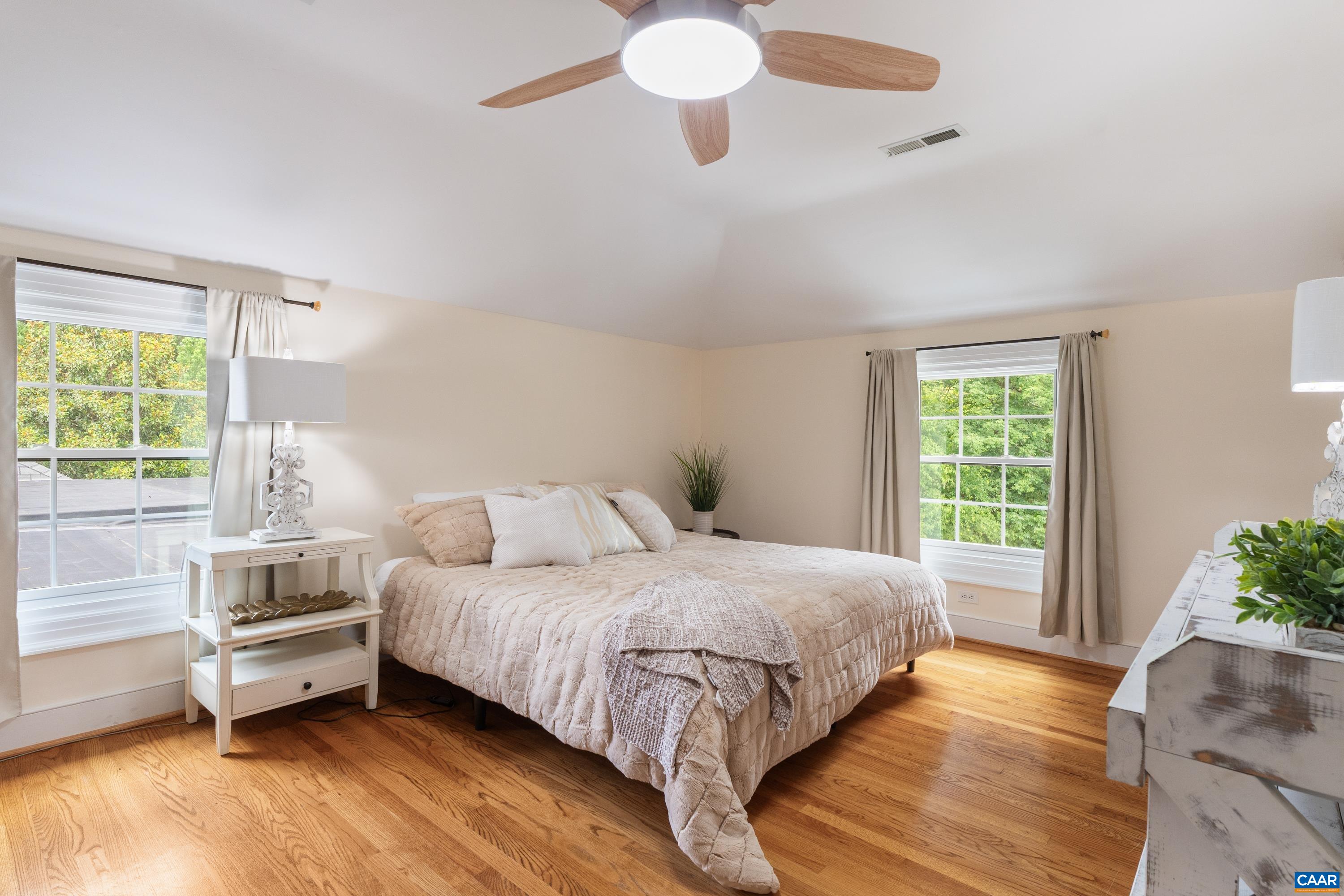 320 FARMINGTON DR, CHARLOTTESVILLE, Virginia 22901, 6 Bedrooms Bedrooms, ,6 BathroomsBathrooms,Residential,320 FARMINGTON DR,680886 MLS # 680886 320 FARMINGTON DR, CHARLOTTESVILLE, Virginia 22901, 6 Bedrooms Bedrooms, ,6 BathroomsBathrooms,Residential,320 FARMINGTON DR,680886 MLS # 680886