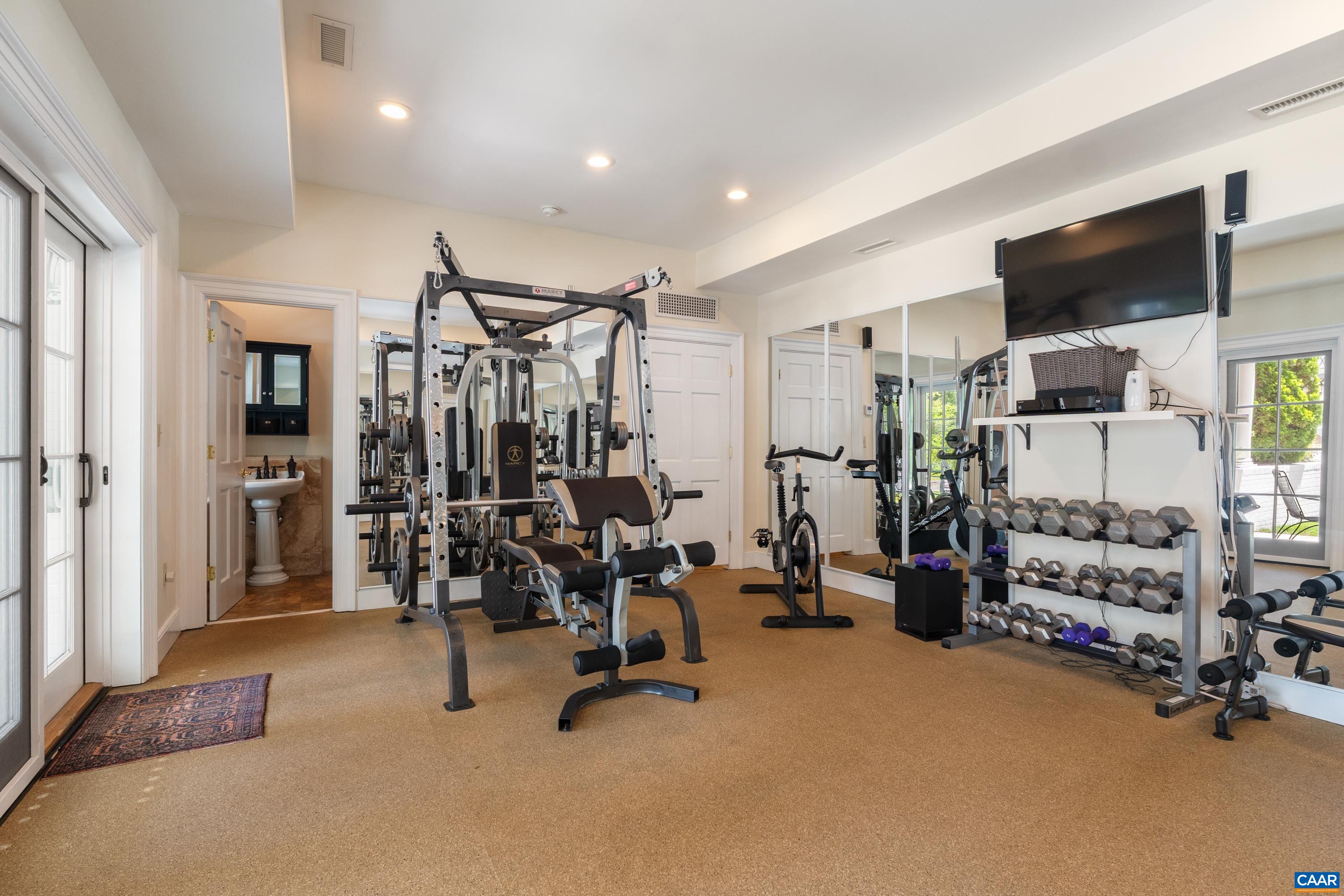 320 FARMINGTON DR, CHARLOTTESVILLE, Virginia 22901, 6 Bedrooms Bedrooms, ,6 BathroomsBathrooms,Residential,320 FARMINGTON DR,680886 MLS # 680886 320 FARMINGTON DR, CHARLOTTESVILLE, Virginia 22901, 6 Bedrooms Bedrooms, ,6 BathroomsBathrooms,Residential,320 FARMINGTON DR,680886 MLS # 680886