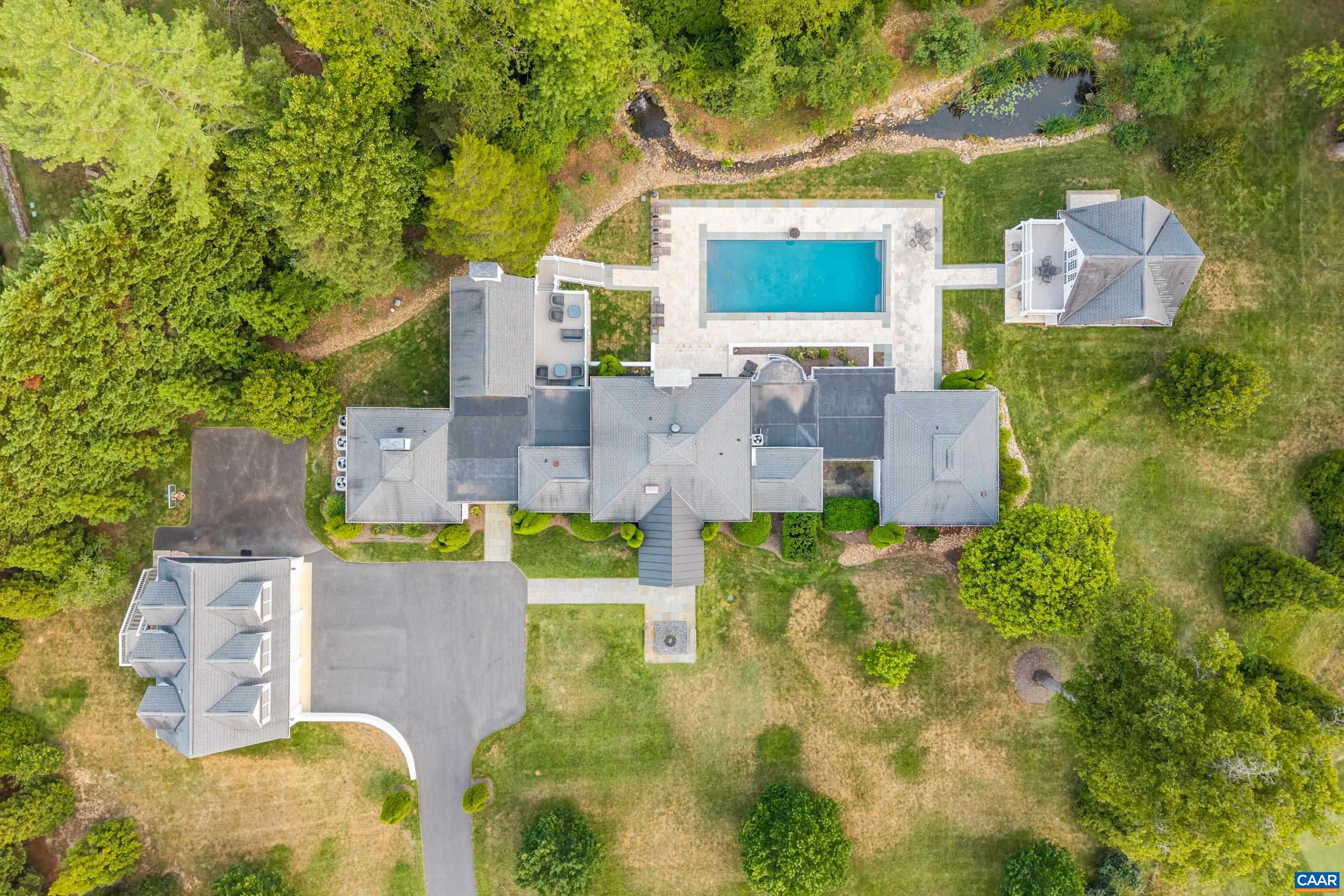 320 FARMINGTON DR, CHARLOTTESVILLE, Virginia 22901, 6 Bedrooms Bedrooms, ,6 BathroomsBathrooms,Residential,320 FARMINGTON DR,680886 MLS # 680886 320 FARMINGTON DR, CHARLOTTESVILLE, Virginia 22901, 6 Bedrooms Bedrooms, ,6 BathroomsBathrooms,Residential,320 FARMINGTON DR,680886 MLS # 680886