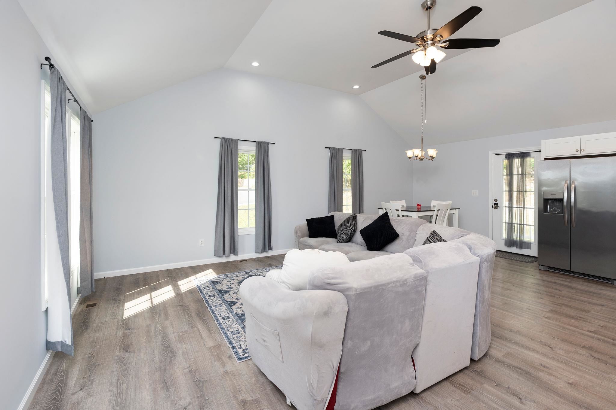 1776 HAWTHORNE AVE, BUENA VISTA, Virginia 24416, 3 Bedrooms Bedrooms, ,2 BathroomsBathrooms,Residential,1776 HAWTHORNE AVE,680887 MLS # 680887 1776 HAWTHORNE AVE, BUENA VISTA, Virginia 24416, 3 Bedrooms Bedrooms, ,2 BathroomsBathrooms,Residential,1776 HAWTHORNE AVE,680887 MLS # 680887