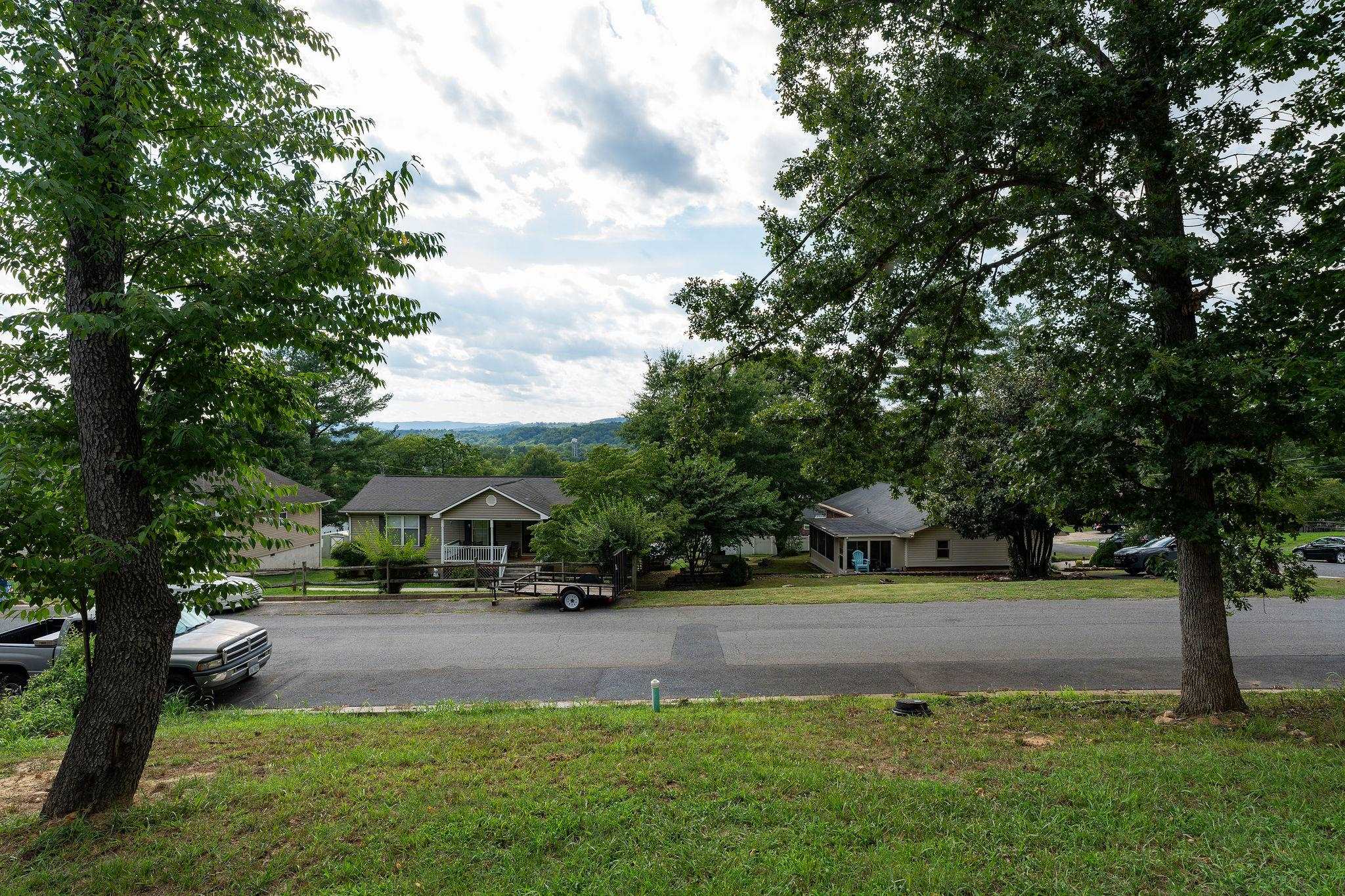 1776 HAWTHORNE AVE, BUENA VISTA, Virginia 24416, 3 Bedrooms Bedrooms, ,2 BathroomsBathrooms,Residential,1776 HAWTHORNE AVE,680887 MLS # 680887 1776 HAWTHORNE AVE, BUENA VISTA, Virginia 24416, 3 Bedrooms Bedrooms, ,2 BathroomsBathrooms,Residential,1776 HAWTHORNE AVE,680887 MLS # 680887