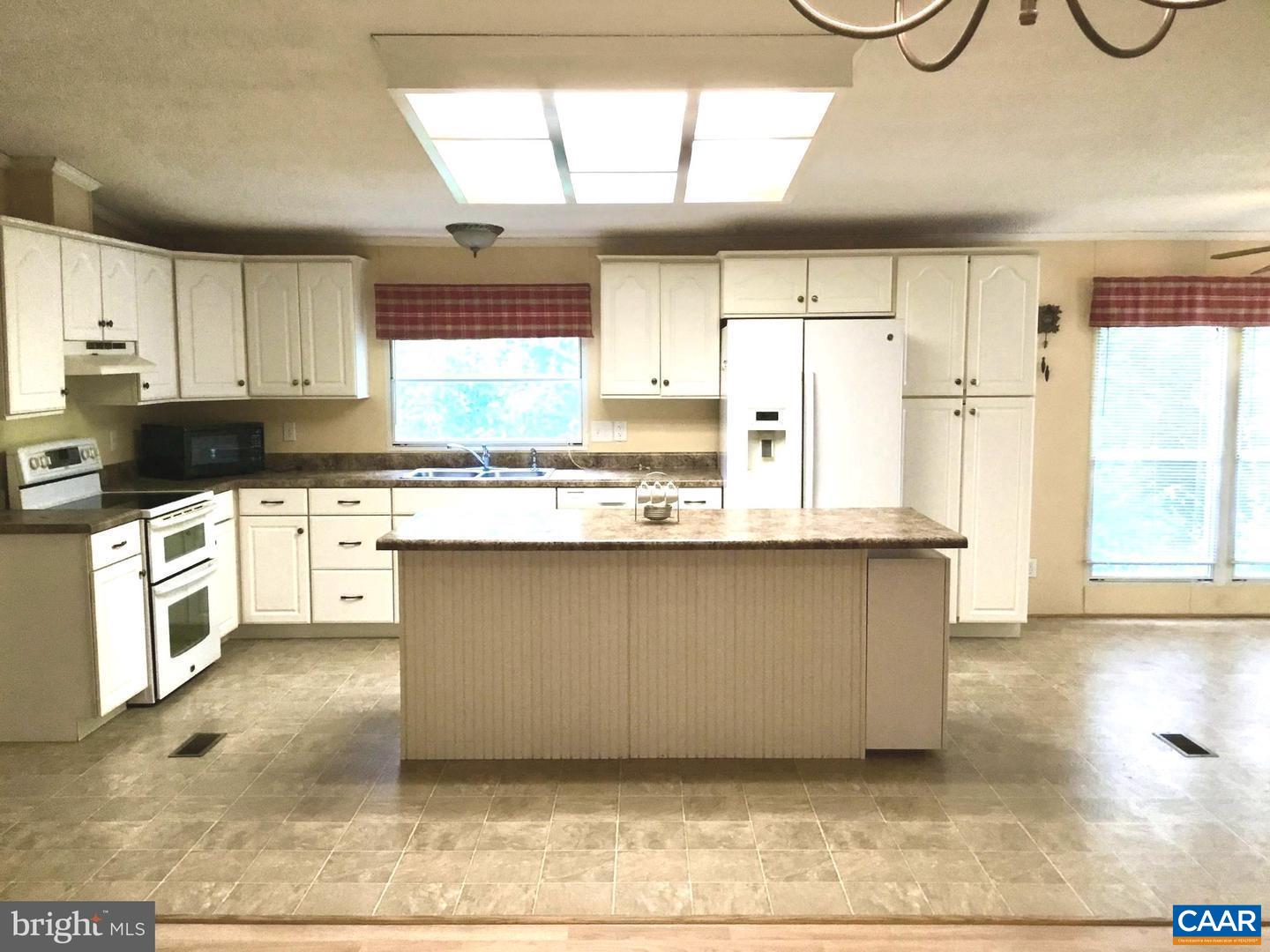 23 BLACKWELL RD, SCOTTSVILLE, Virginia 24590, 3 Bedrooms Bedrooms, ,2 BathroomsBathrooms,Residential,23 BLACKWELL RD,680890 MLS # 680890