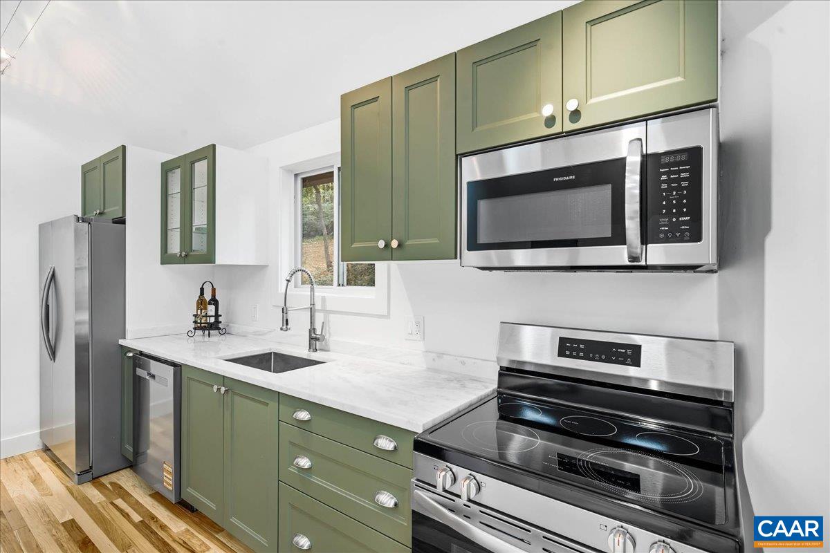 325 PERSIMMON HILL DR, ROSELAND, Virginia 22967, 3 Bedrooms Bedrooms, ,2 BathroomsBathrooms,Residential,325 PERSIMMON HILL DR,680894 MLS # 680894 325 PERSIMMON HILL DR, ROSELAND, Virginia 22967, 3 Bedrooms Bedrooms, ,2 BathroomsBathrooms,Residential,325 PERSIMMON HILL DR,680894 MLS # 680894