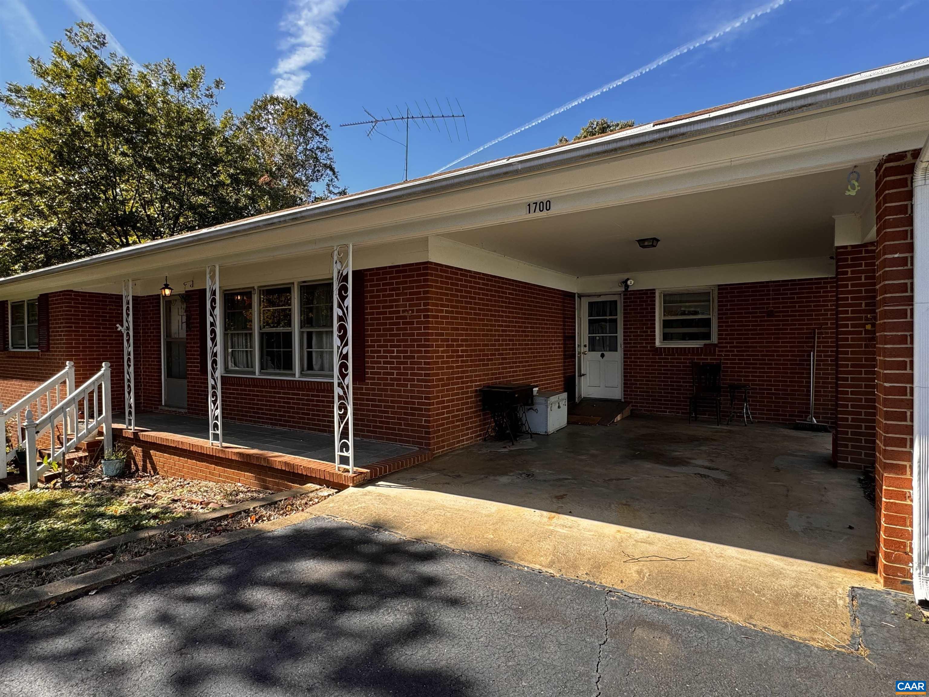 1704 OLD BROOK RD, CHARLOTTESVILLE, Virginia 22901, 3 Bedrooms Bedrooms, ,2 BathroomsBathrooms,Residential,1704 & 1700 Old Brook Road,1704 OLD BROOK RD,658093 MLS # 658093