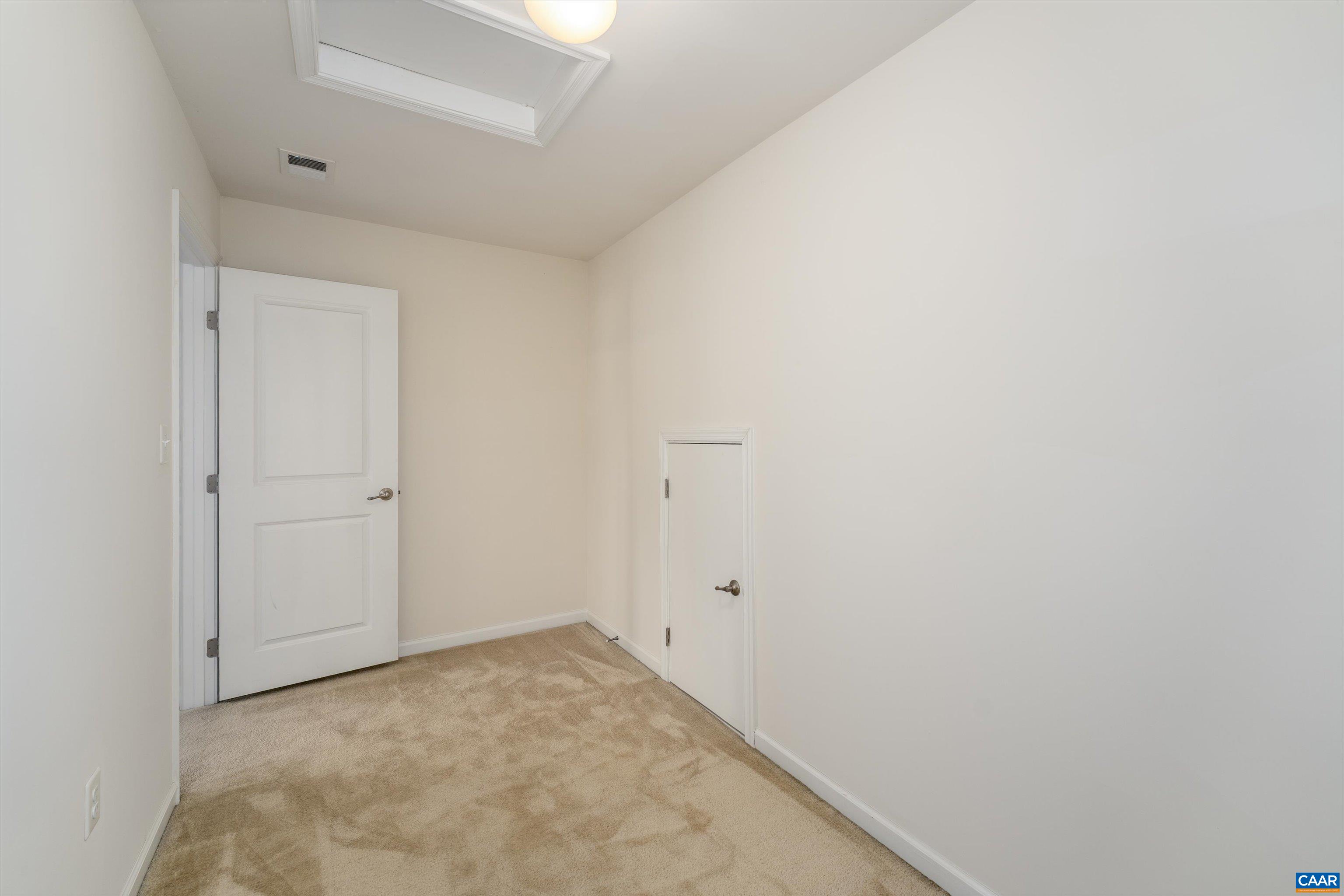 1549 SAWGRASS CT, CHARLOTTESVILLE, Virginia 22901, 3 Bedrooms Bedrooms, ,3 BathroomsBathrooms,Residential,1549 SAWGRASS CT,675848 MLS # 675848
