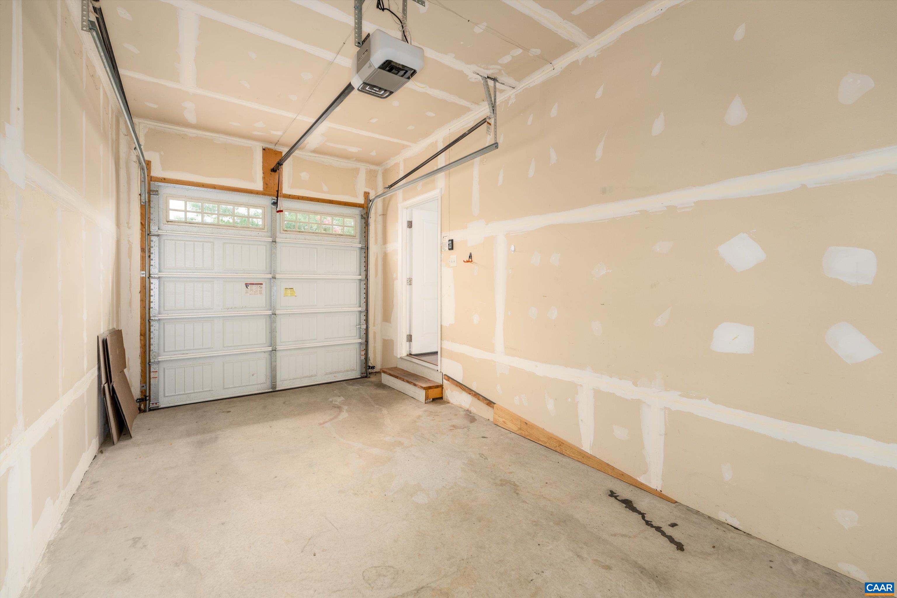 1549 SAWGRASS CT, CHARLOTTESVILLE, Virginia 22901, 3 Bedrooms Bedrooms, ,3 BathroomsBathrooms,Residential,1549 SAWGRASS CT,675848 MLS # 675848