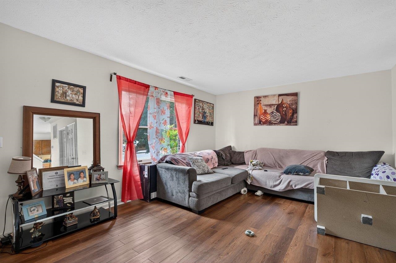 847 VINE ST, HARRISONBURG, Virginia 22802, 3 Bedrooms Bedrooms, ,1 BathroomBathrooms,Residential,847 VINE ST,679367 MLS # 679367 847 VINE ST, HARRISONBURG, Virginia 22802, 3 Bedrooms Bedrooms, ,1 BathroomBathrooms,Residential,847 VINE ST,679367 MLS # 679367