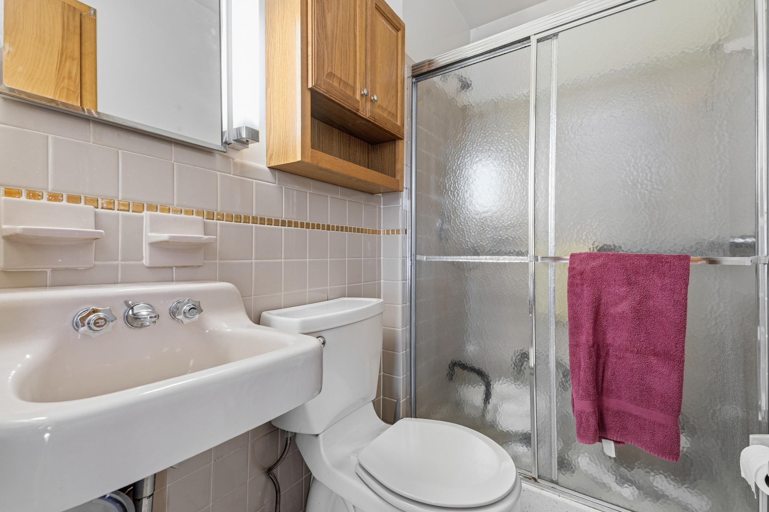 203 PALMYRA RD, EDINBURG, Virginia 22824, 3 Bedrooms Bedrooms, ,2 BathroomsBathrooms,Residential,203 PALMYRA RD,680699 MLS # 680699 203 PALMYRA RD, EDINBURG, Virginia 22824, 3 Bedrooms Bedrooms, ,2 BathroomsBathrooms,Residential,203 PALMYRA RD,680699 MLS # 680699