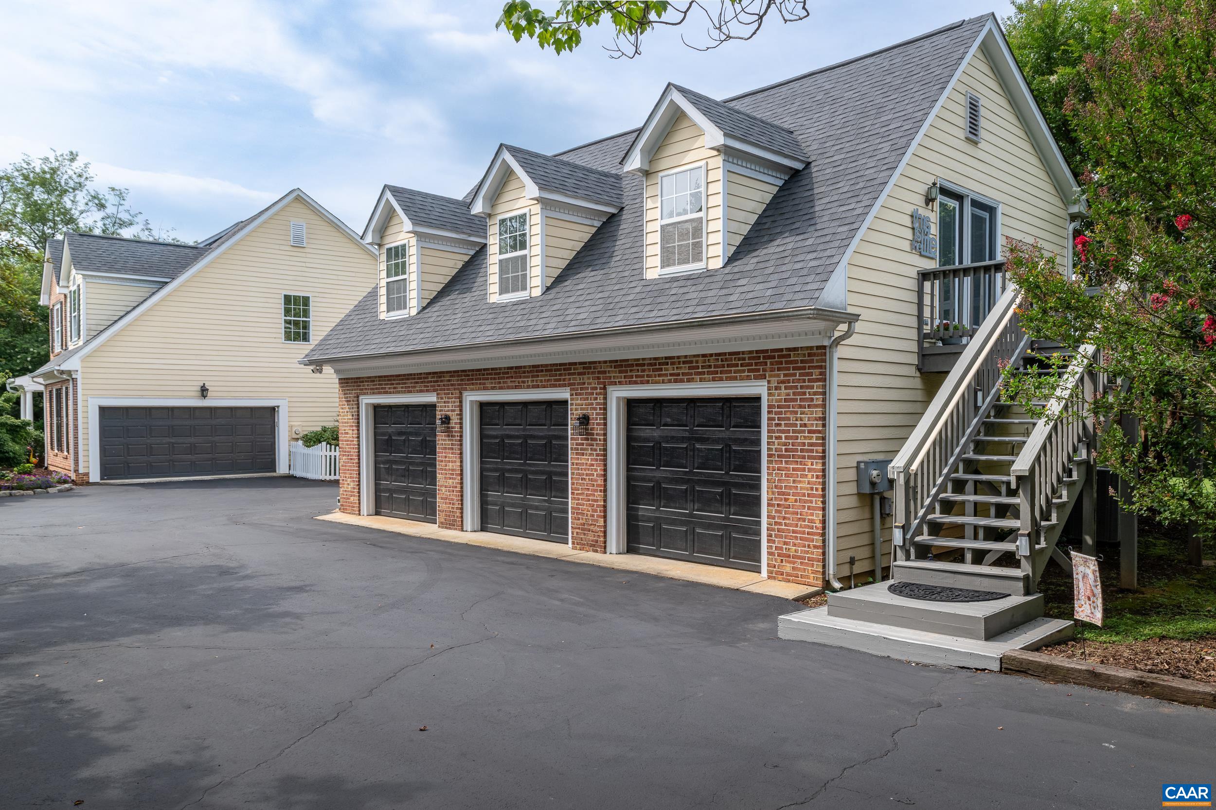 267 TANBARK DR, AFTON, Virginia 22920, 5 Bedrooms Bedrooms, ,4 BathroomsBathrooms,Residential,267 TANBARK DR,680772 MLS # 680772