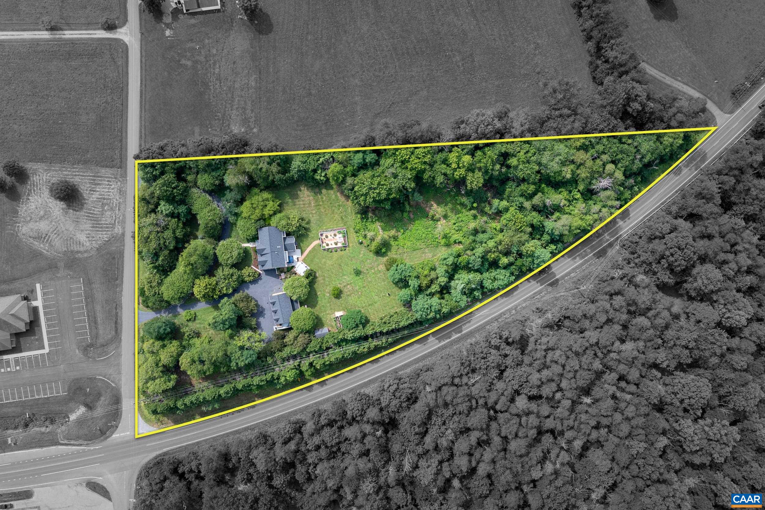 267 TANBARK DR, AFTON, Virginia 22920, 5 Bedrooms Bedrooms, ,4 BathroomsBathrooms,Residential,267 TANBARK DR,680772 MLS # 680772