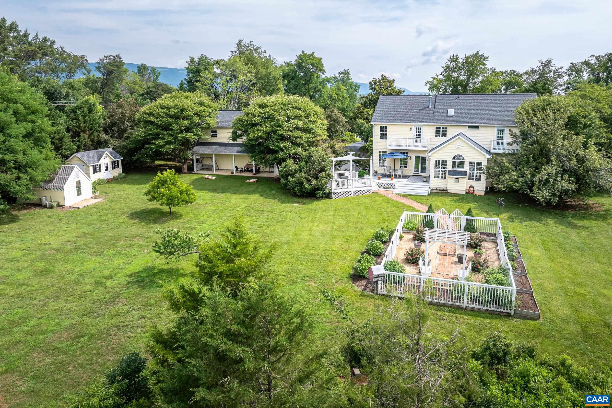 267 TANBARK DR, AFTON, Virginia 22920, 5 Bedrooms Bedrooms, ,4 BathroomsBathrooms,Residential,267 TANBARK DR,680772 MLS # 680772