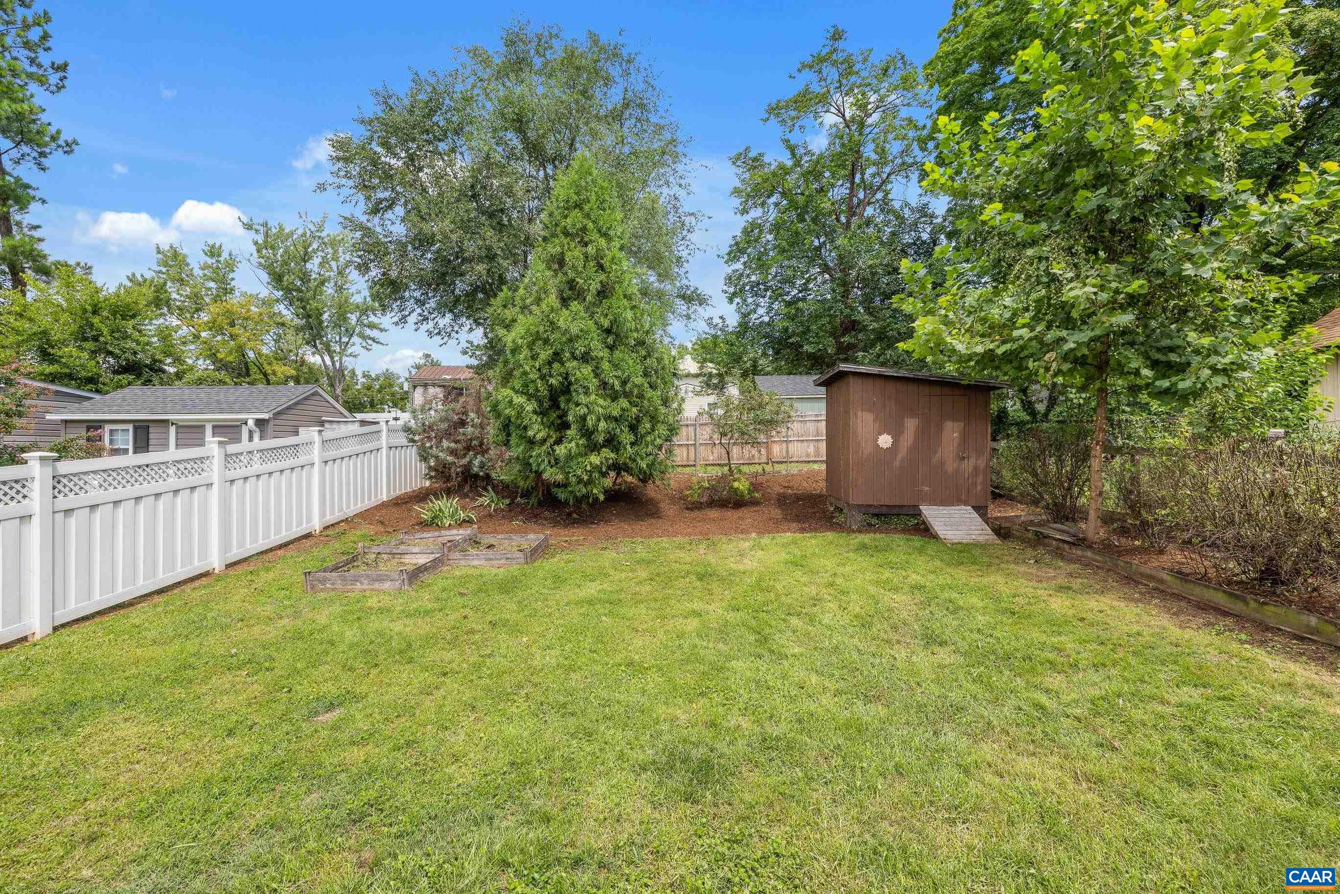 609 BLENHEIM AVE, CHARLOTTESVILLE, Virginia 22902, 3 Bedrooms Bedrooms, ,2 BathroomsBathrooms,Residential,609 BLENHEIM AVE,680843 MLS # 680843