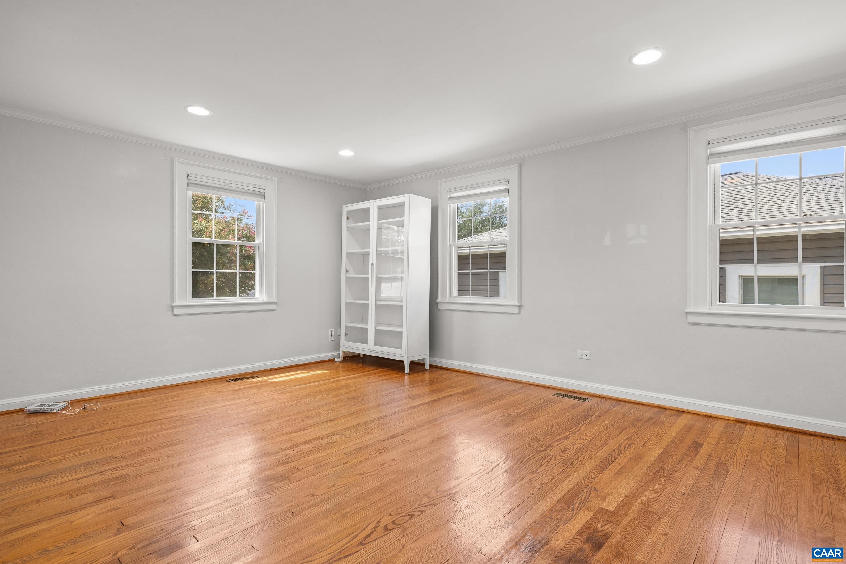 609 BLENHEIM AVE, CHARLOTTESVILLE, Virginia 22902, 3 Bedrooms Bedrooms, ,2 BathroomsBathrooms,Residential,609 BLENHEIM AVE,680843 MLS # 680843