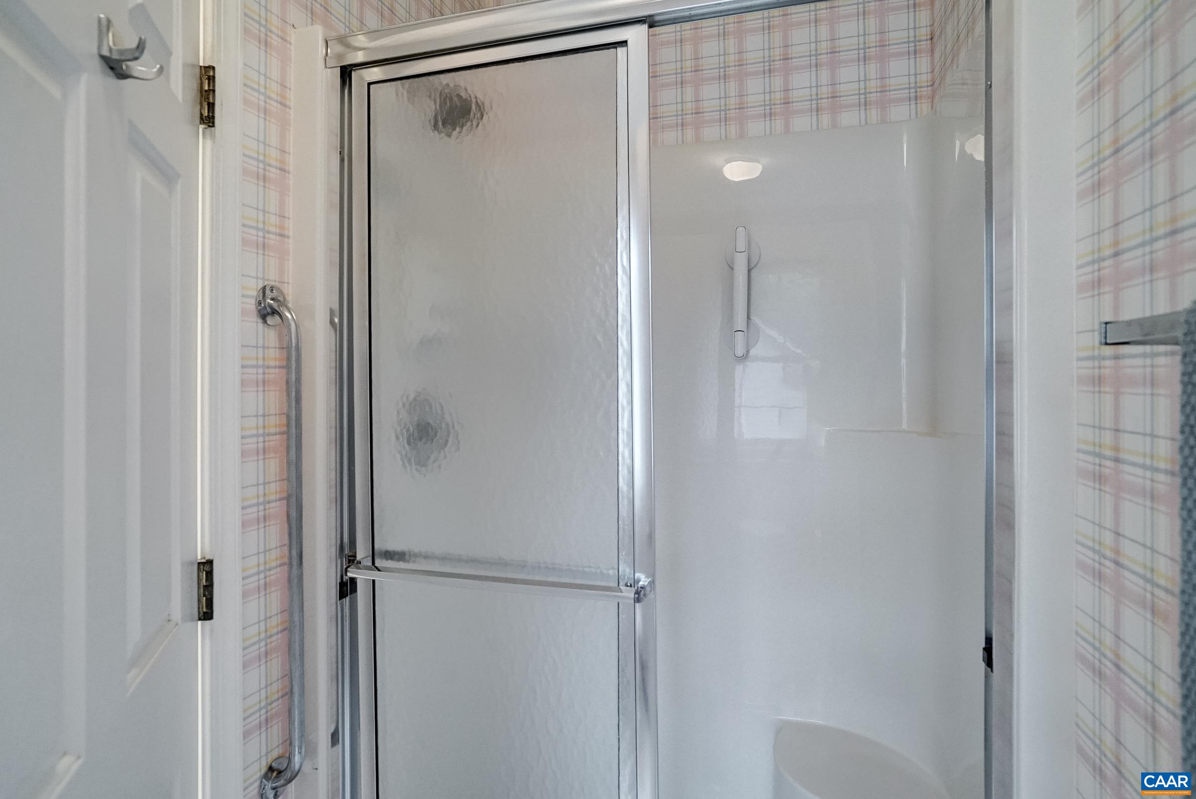 Walk-in shower. Walk-in shower.