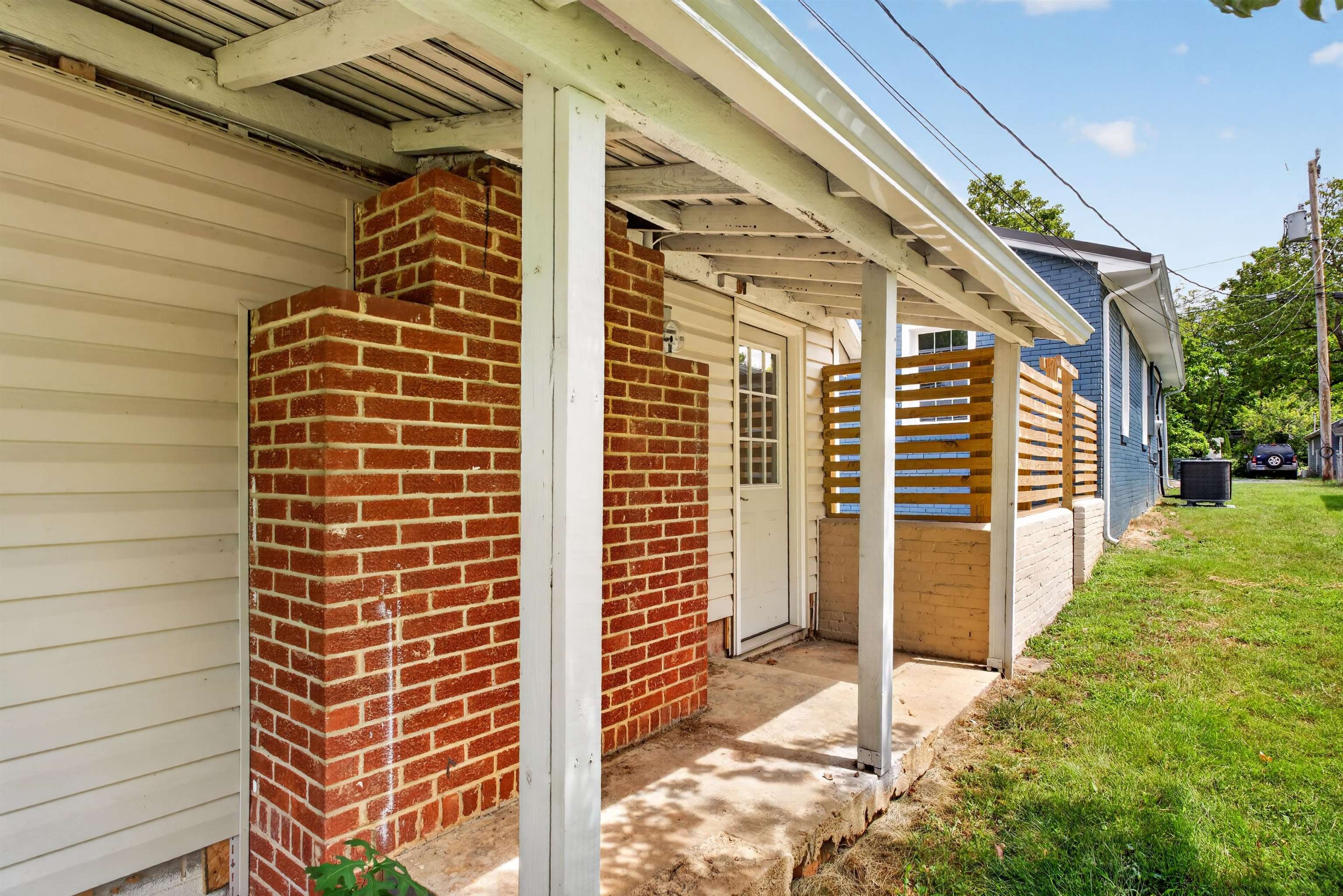 1433 HARDING AVE, WAYNESBORO, Virginia 22980, 3 Bedrooms Bedrooms, ,2 BathroomsBathrooms,Residential,1433 HARDING AVE,680888 MLS # 680888