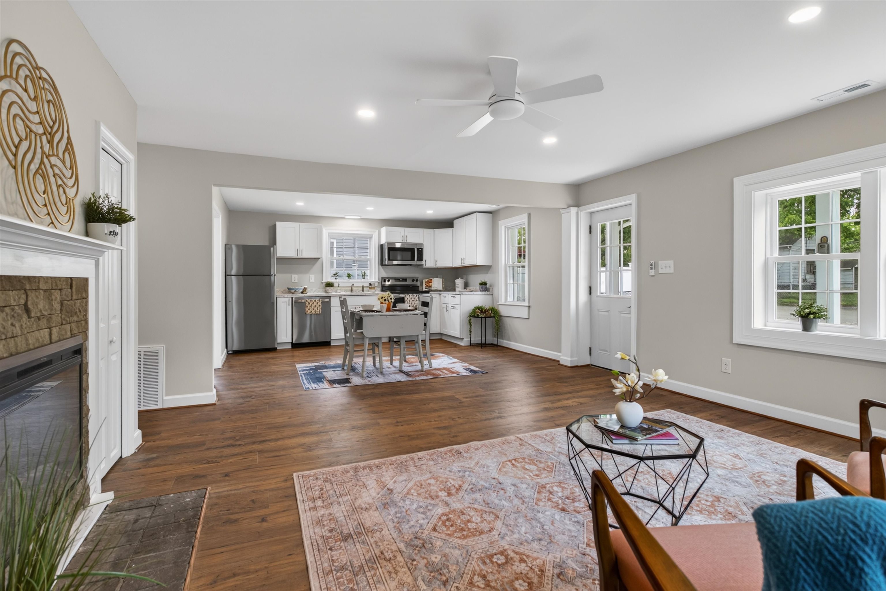 1433 HARDING AVE, WAYNESBORO, Virginia 22980, 3 Bedrooms Bedrooms, ,2 BathroomsBathrooms,Residential,1433 HARDING AVE,680888 MLS # 680888