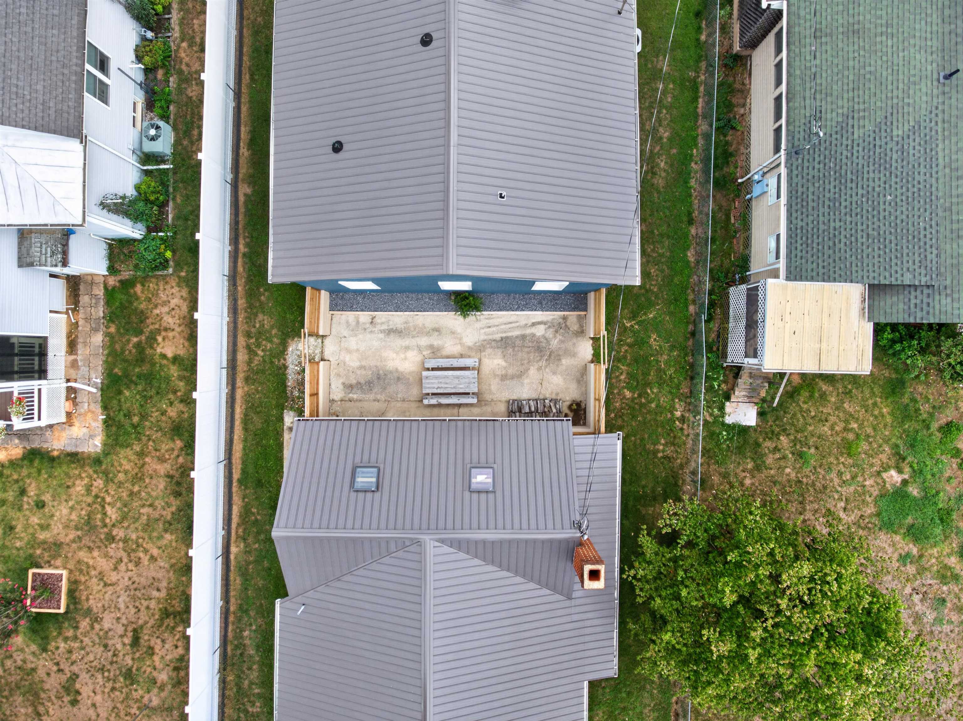 1433 HARDING AVE, WAYNESBORO, Virginia 22980, 3 Bedrooms Bedrooms, ,2 BathroomsBathrooms,Residential,1433 HARDING AVE,680888 MLS # 680888