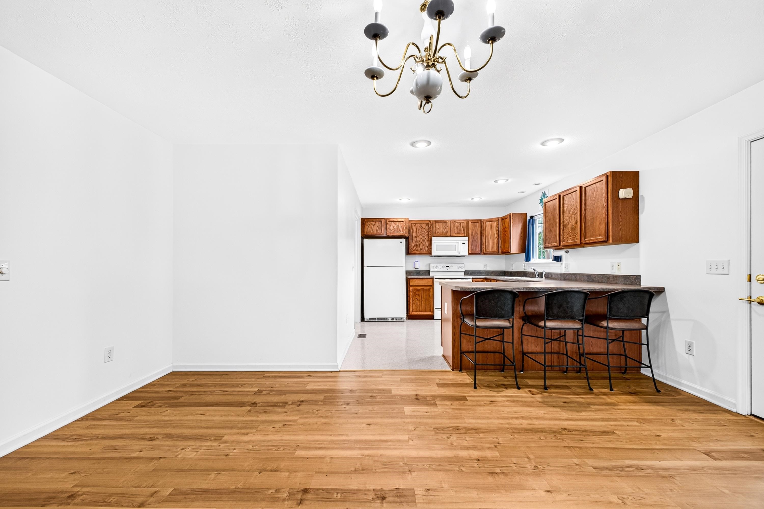 426 HICKORY GROVE CIR, HARRISONBURG, Virginia 22801, 3 Bedrooms Bedrooms, ,2 BathroomsBathrooms,Residential,426 HICKORY GROVE CIR,680896 MLS # 680896