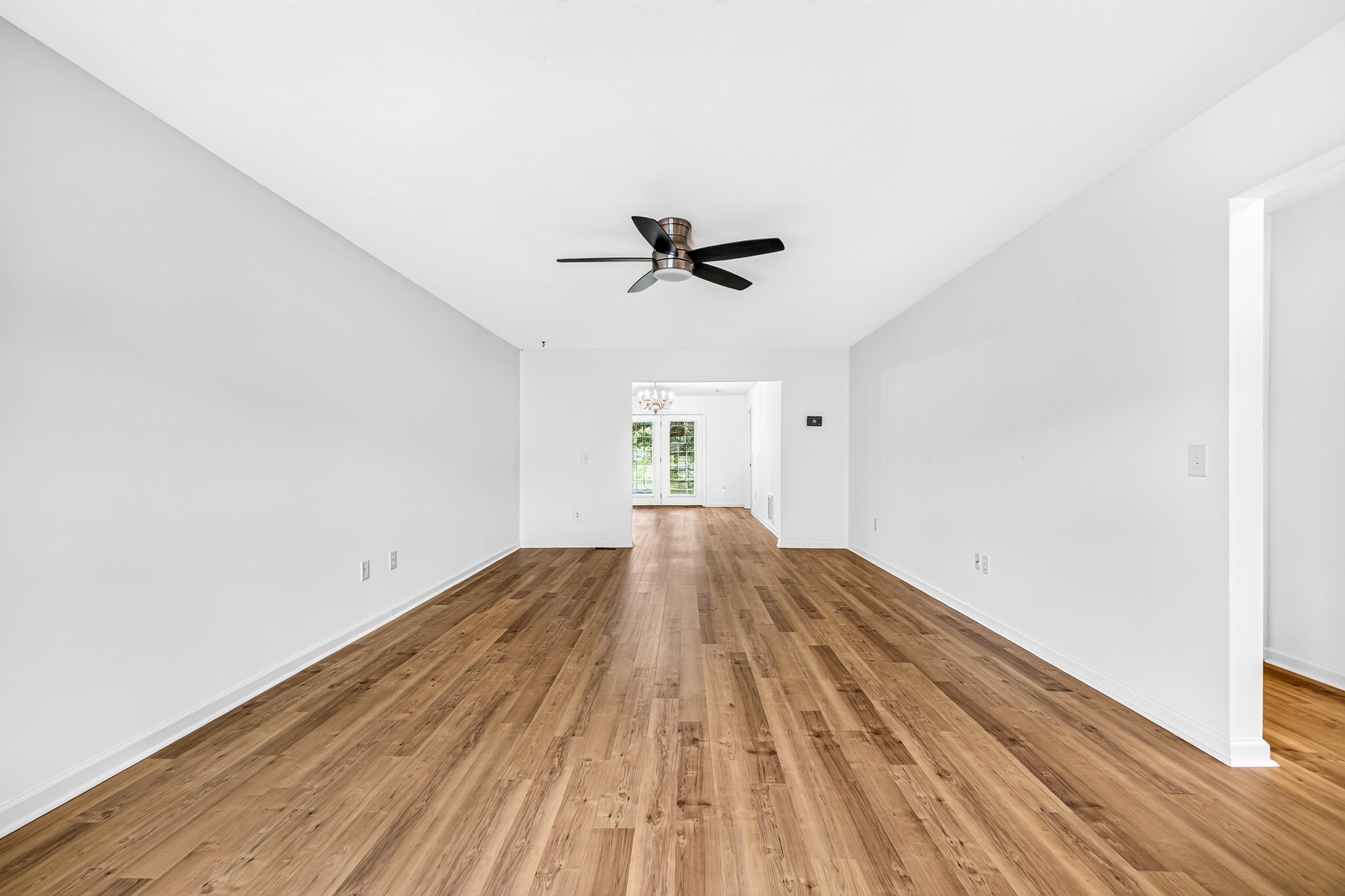 426 HICKORY GROVE CIR, HARRISONBURG, Virginia 22801, 3 Bedrooms Bedrooms, ,2 BathroomsBathrooms,Residential,426 HICKORY GROVE CIR,680896 MLS # 680896
