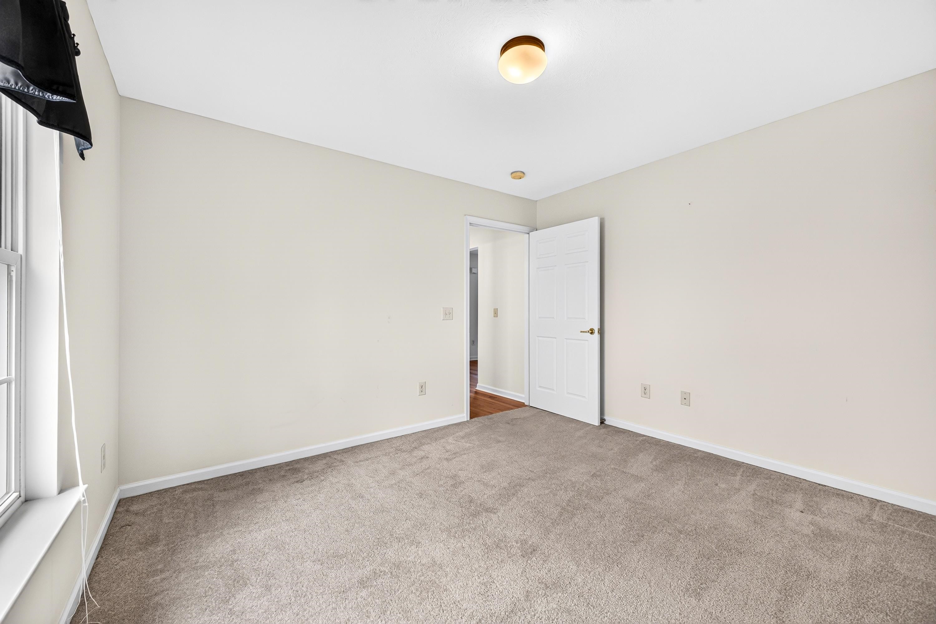 426 HICKORY GROVE CIR, HARRISONBURG, Virginia 22801, 3 Bedrooms Bedrooms, ,2 BathroomsBathrooms,Residential,426 HICKORY GROVE CIR,680896 MLS # 680896