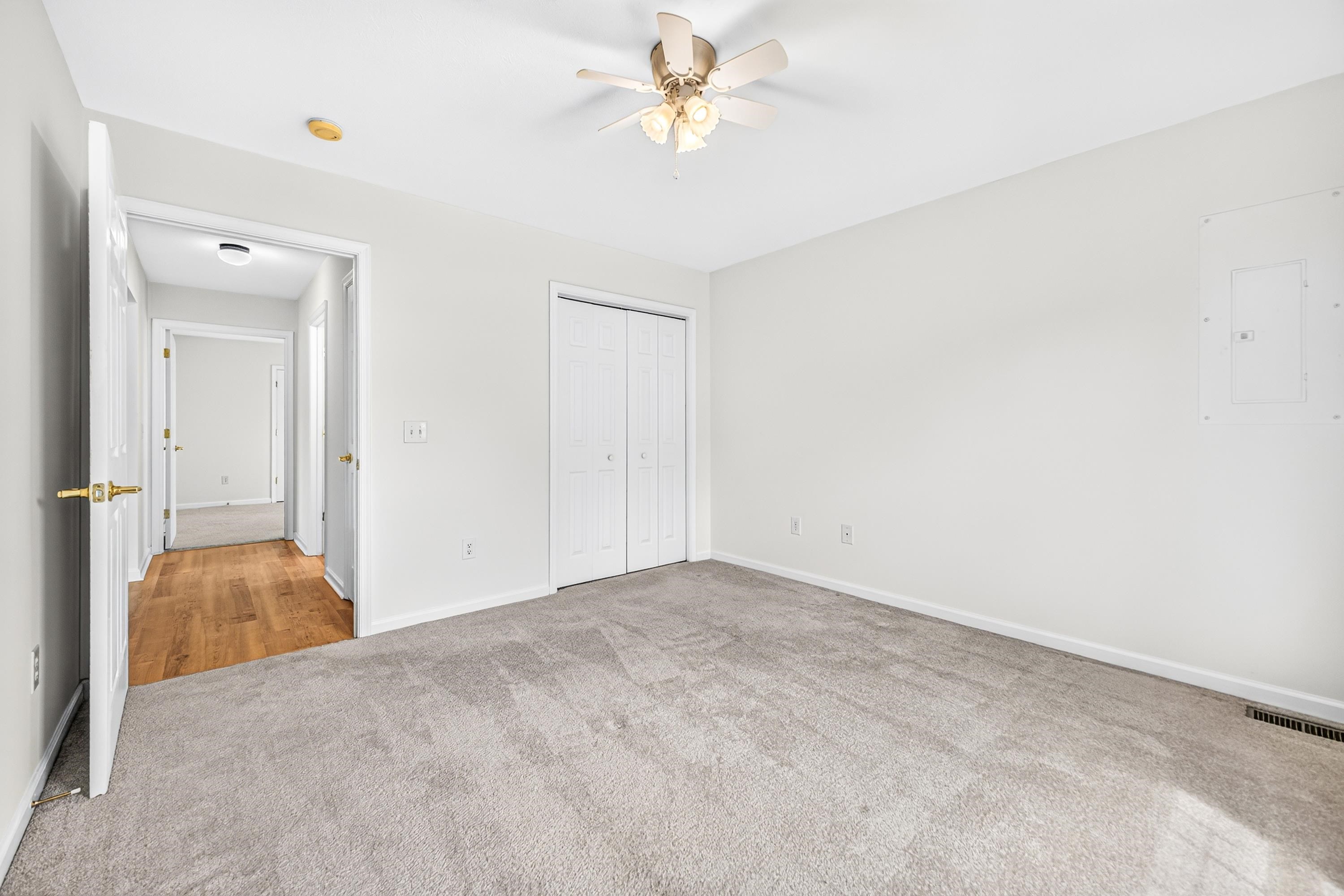 426 HICKORY GROVE CIR, HARRISONBURG, Virginia 22801, 3 Bedrooms Bedrooms, ,2 BathroomsBathrooms,Residential,426 HICKORY GROVE CIR,680896 MLS # 680896