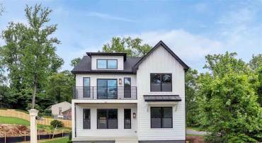 30B FOWLER ST, CHARLOTTESVILLE, Virginia 22901, 3 Bedrooms Bedrooms, ,2 BathroomsBathrooms,Residential,The Meridian,30B FOWLER ST,680899 MLS # 680899