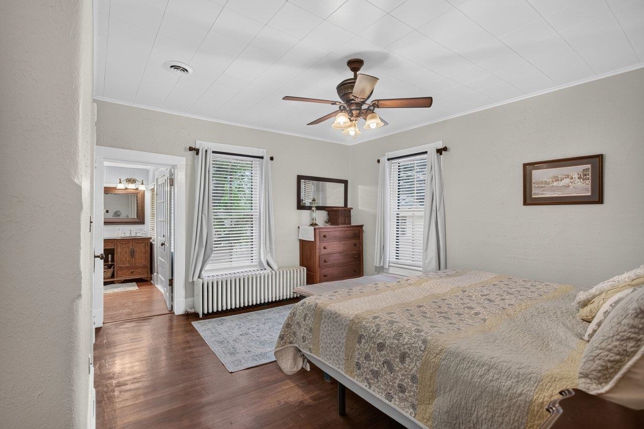 110 PARK AVE, GROTTOES, Virginia 24441, 5 Bedrooms Bedrooms, ,2 BathroomsBathrooms,Residential,110 PARK AVE,680900 MLS # 680900 110 PARK AVE, GROTTOES, Virginia 24441, 5 Bedrooms Bedrooms, ,2 BathroomsBathrooms,Residential,110 PARK AVE,680900 MLS # 680900