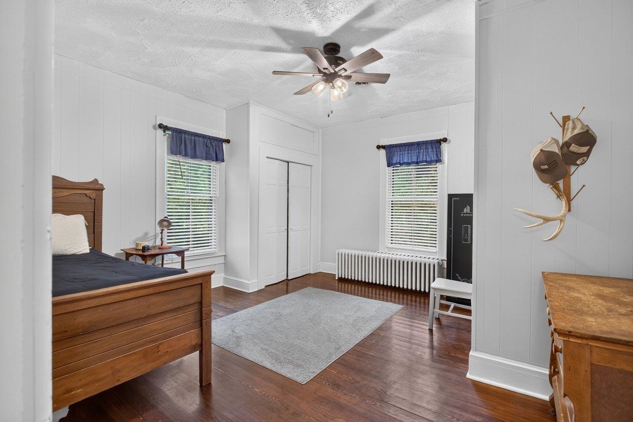 110 PARK AVE, GROTTOES, Virginia 24441, 5 Bedrooms Bedrooms, ,2 BathroomsBathrooms,Residential,110 PARK AVE,680900 MLS # 680900 110 PARK AVE, GROTTOES, Virginia 24441, 5 Bedrooms Bedrooms, ,2 BathroomsBathrooms,Residential,110 PARK AVE,680900 MLS # 680900