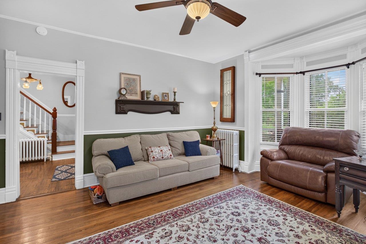 110 PARK AVE, GROTTOES, Virginia 24441, 5 Bedrooms Bedrooms, ,2 BathroomsBathrooms,Residential,110 PARK AVE,680900 MLS # 680900 110 PARK AVE, GROTTOES, Virginia 24441, 5 Bedrooms Bedrooms, ,2 BathroomsBathrooms,Residential,110 PARK AVE,680900 MLS # 680900