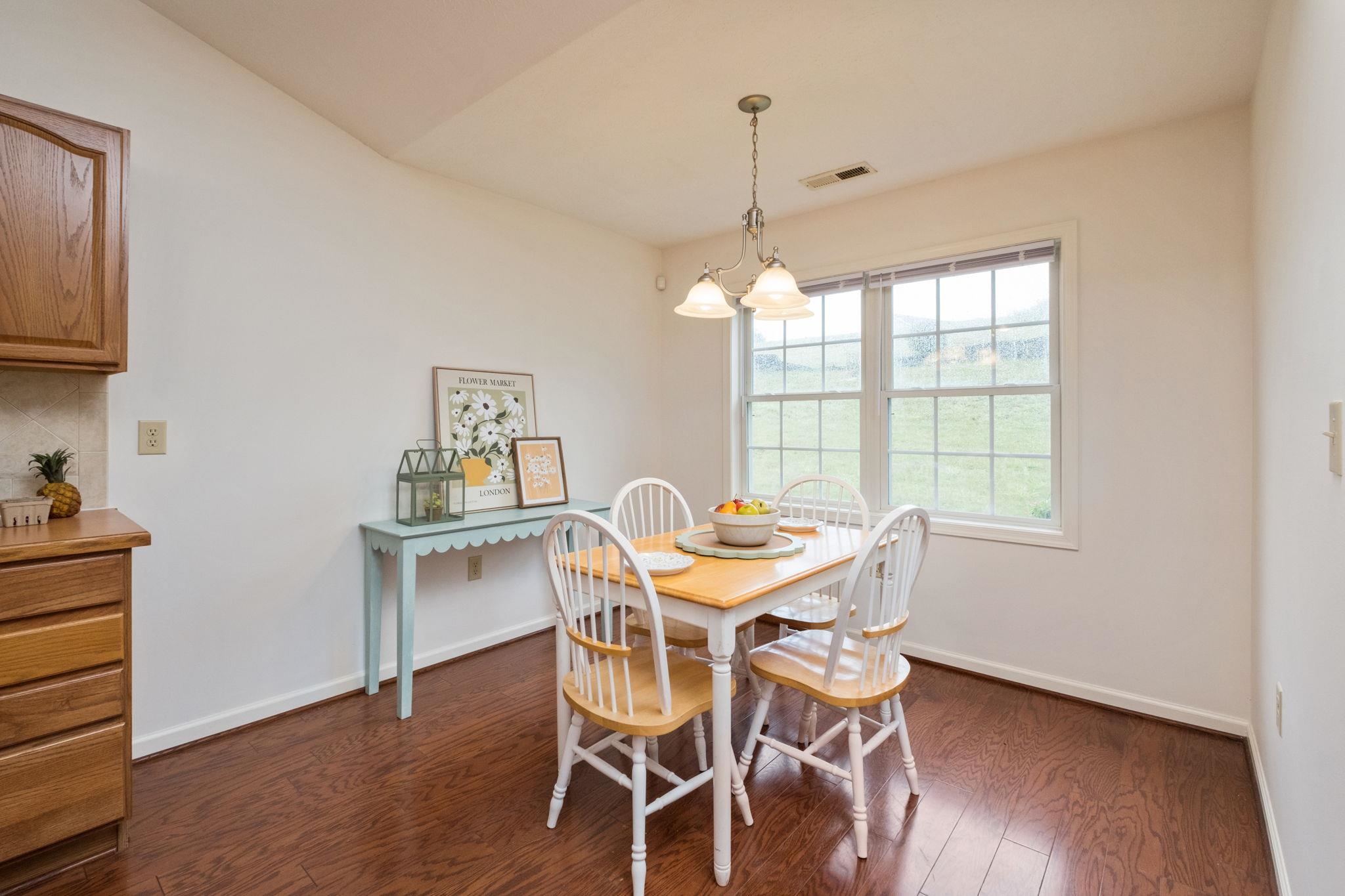 130 RED OAK DR, STAUNTON, Virginia 24401, 3 Bedrooms Bedrooms, ,2 BathroomsBathrooms,Residential,130 RED OAK DR,680901 MLS # 680901