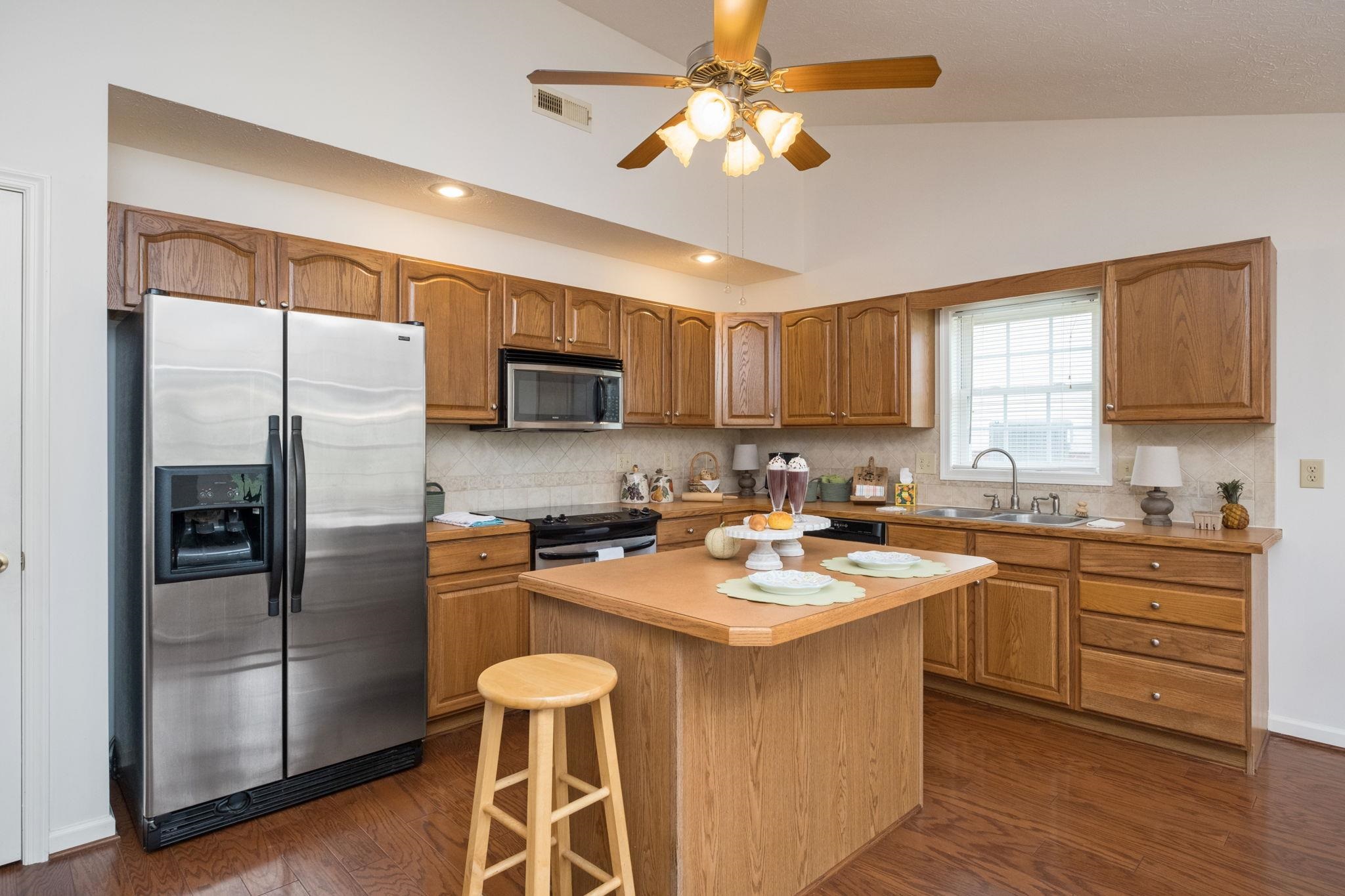 130 RED OAK DR, STAUNTON, Virginia 24401, 3 Bedrooms Bedrooms, ,2 BathroomsBathrooms,Residential,130 RED OAK DR,680901 MLS # 680901